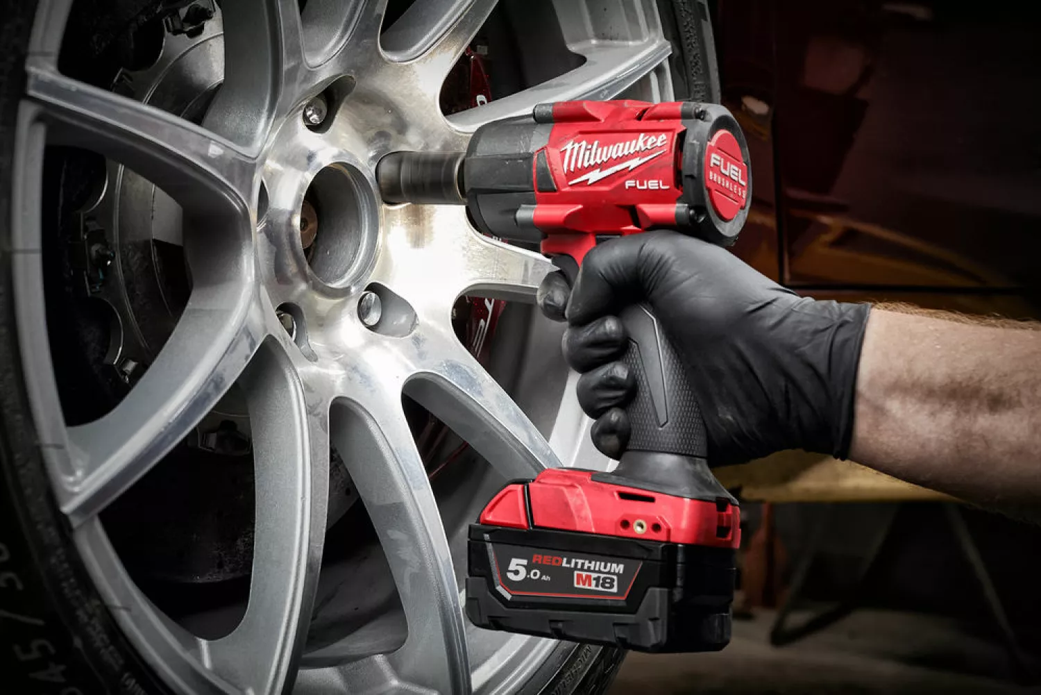 Milwaukee M18 FMTIW2F12-502X 18V Li-ion accu Slagmoersleutel set (2x 5.0Ah accu) in HD Box - 745Nm - 1/2''-image