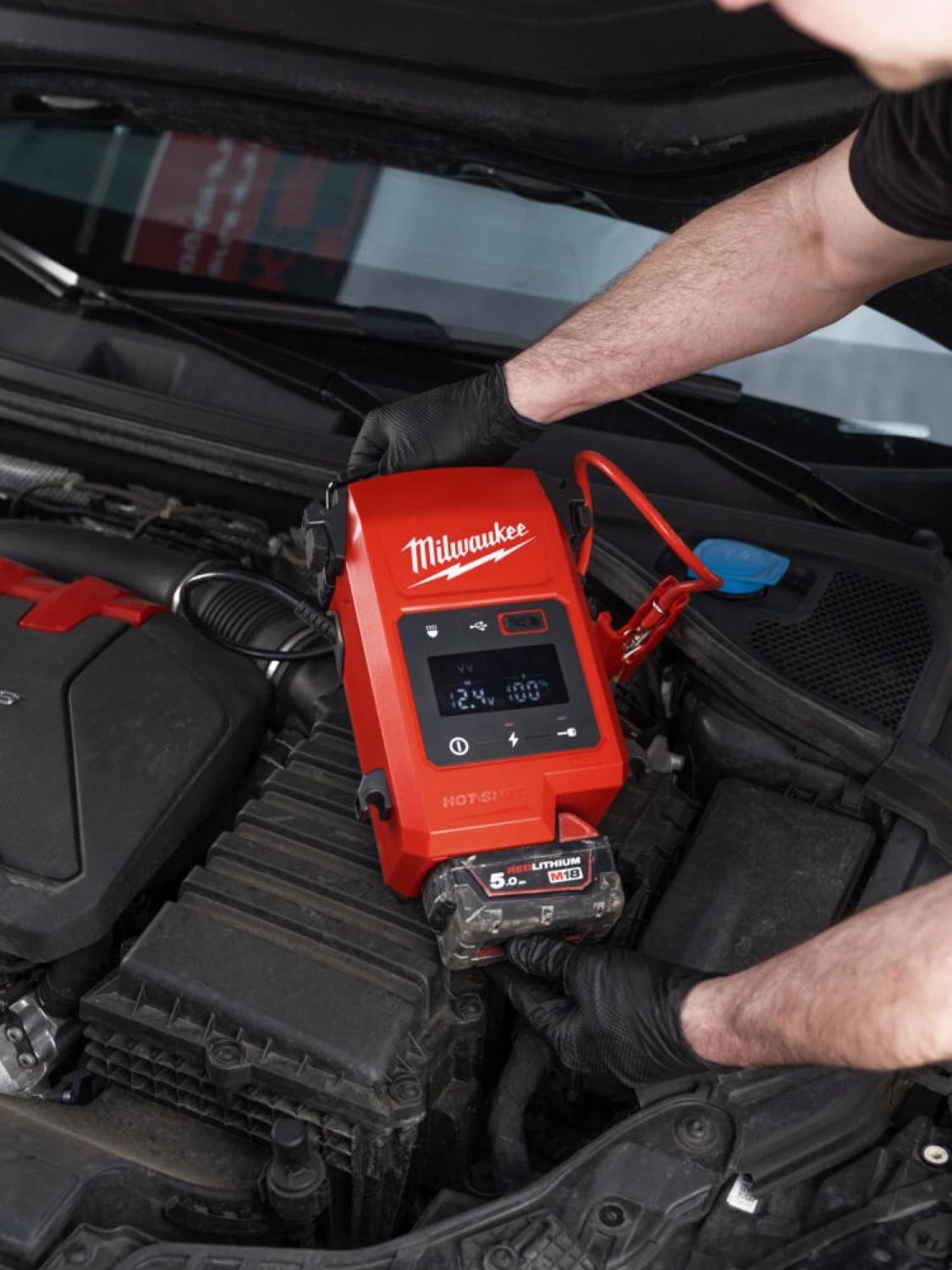 Milwaukee M18 JS2000-0 18V Li-ion accu jump starter-image