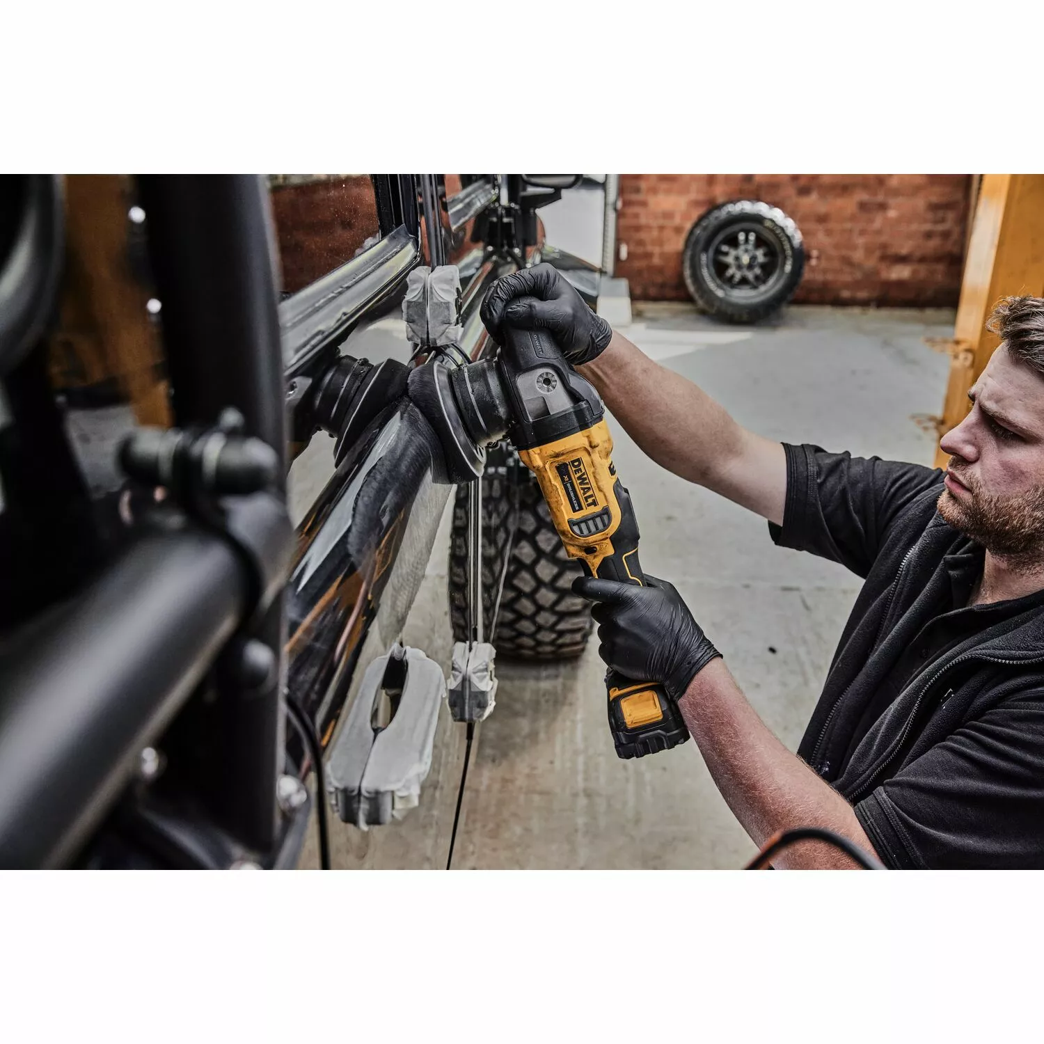 DeWALT DCM848N-XJ Polisseur sans fil-image