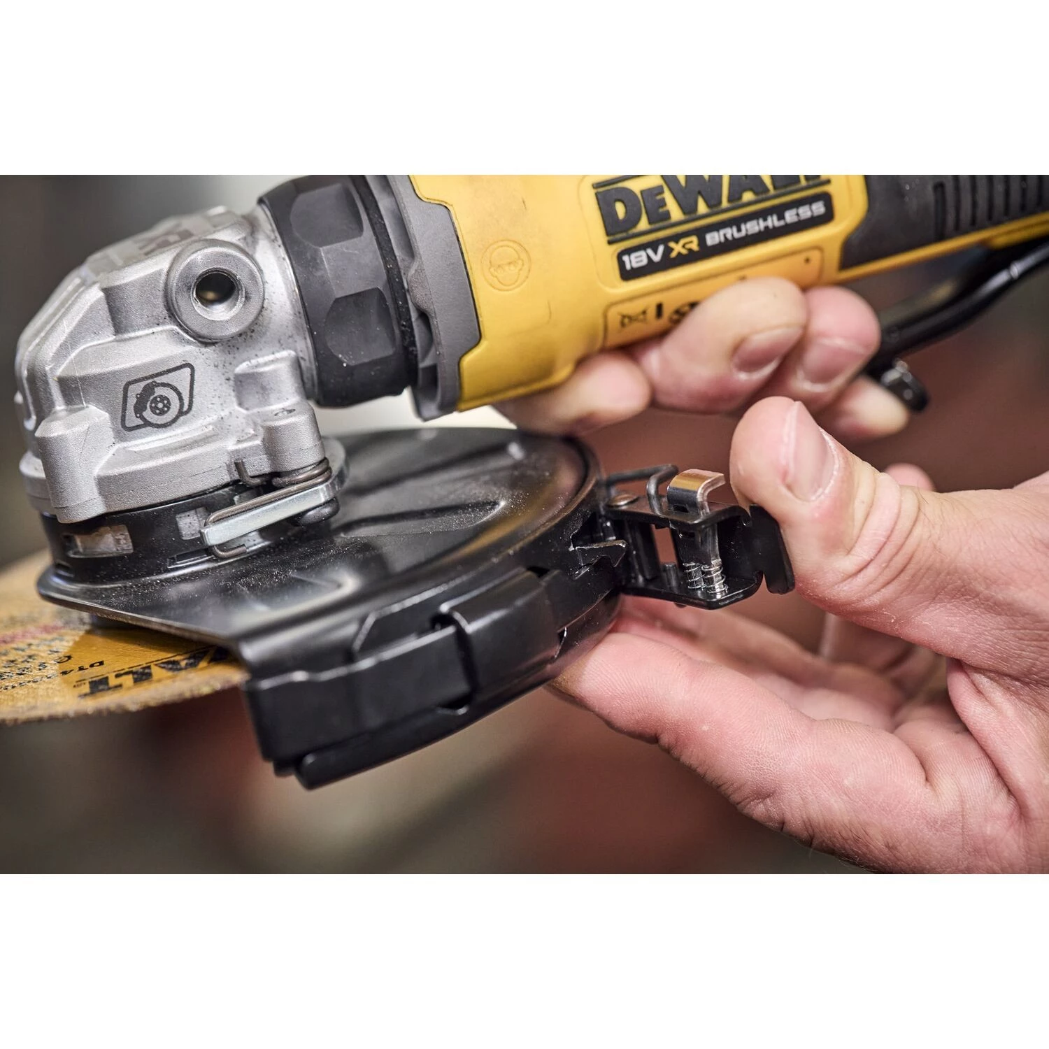 DeWALT DCG404N Meuleuse d'angle compacte sans fil 18 V Li-ion - 125 mm-image