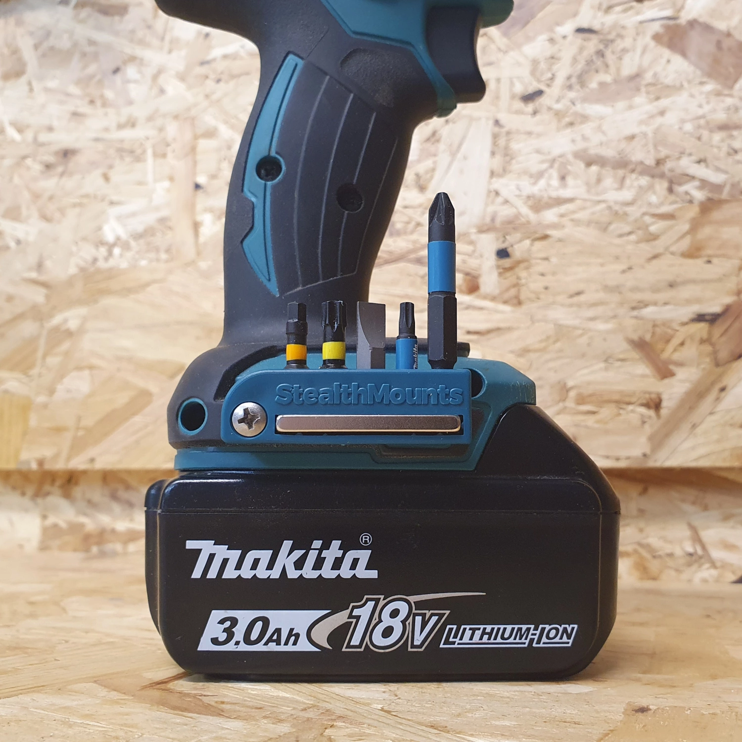 StealthMounts BH-MK-BLU-2 - Porte-embouts magnétique (2pcs) pour machines Makita LXT - bleu-image
