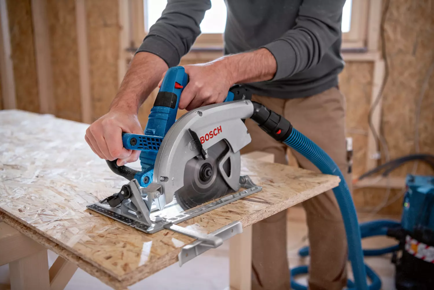 Bosch GKS 18V-70 L 18V Li-ion accu BiTurbo cirkelzaag set (2x 5.5Ah)- 190mm - koolborstelloos - 06016B9002-image