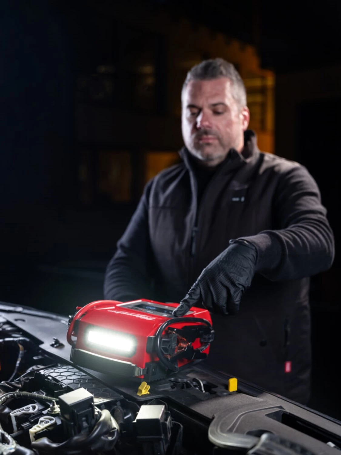 Milwaukee M18 JS2000-0 18V Li-ion accu jump starter-image