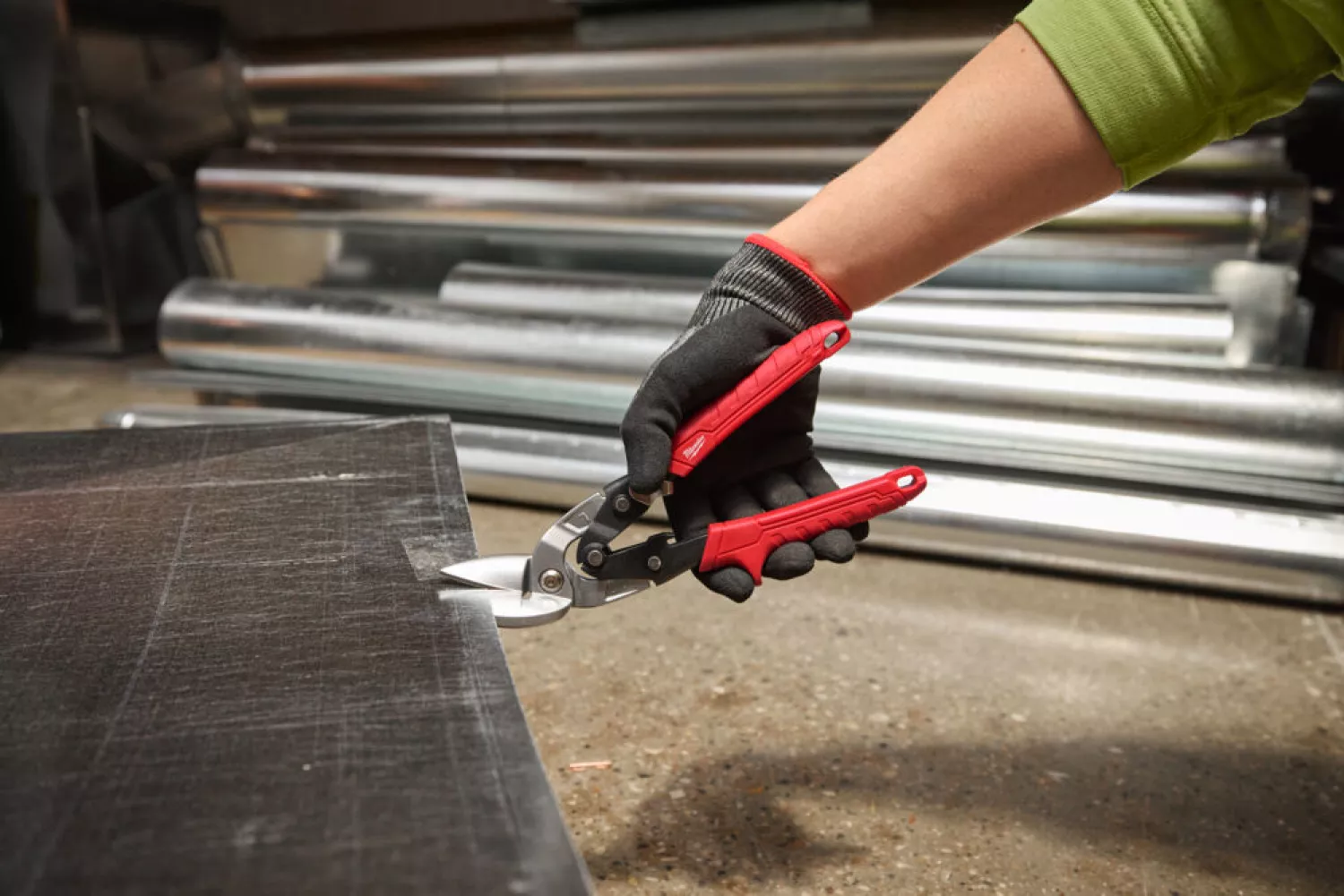 Milwaukee 4932499013 Blikschaar - 251mm - Links snijdend - gebogen-image