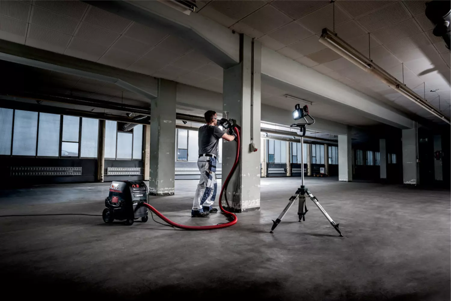 Metabo RSEV 19-125 RT Renovatieslijper in koffer - 1900W - 125mm-image