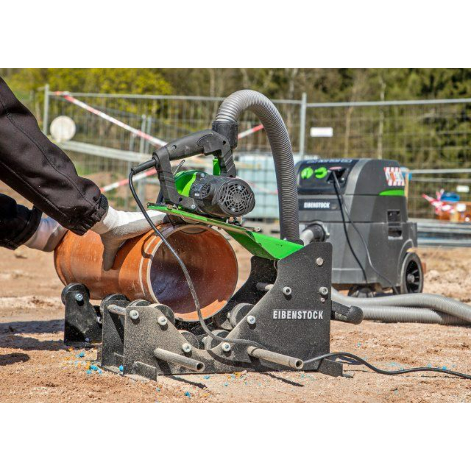 Eibenstock ERC 350 Buizenzaagmachine - 1250W - body-image