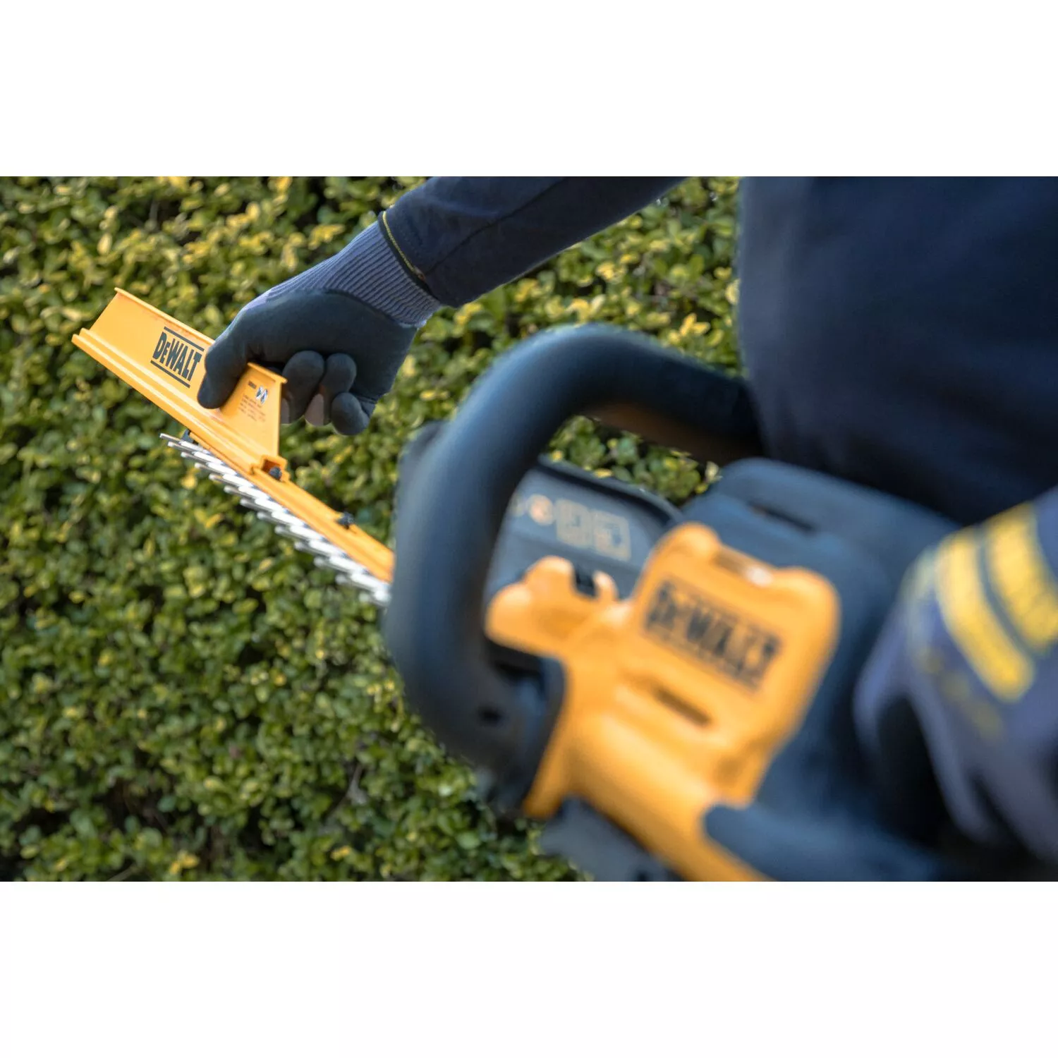DeWALT DCMHT564N-XJ 18V Li-ion accu heggenschaar body - 55cm-image