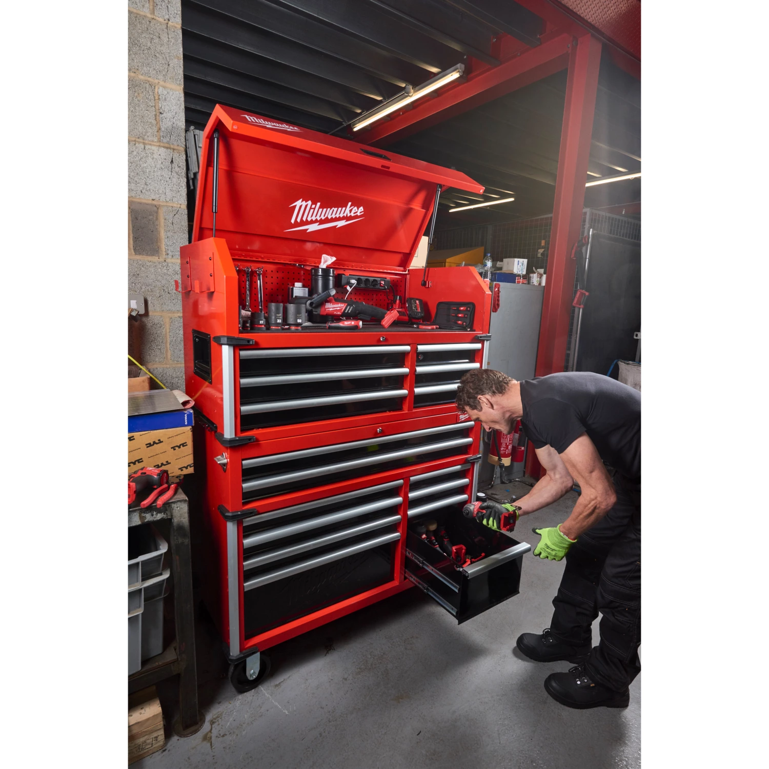 Milwaukee 4932478852 Stalen gereedschapswagen met 10 lades - 46˝ / 117 cm-image