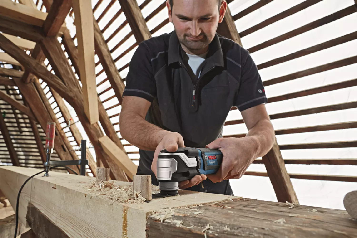 Bosch GOP 55-36 Multitool + invalzaagblad - 550W-image