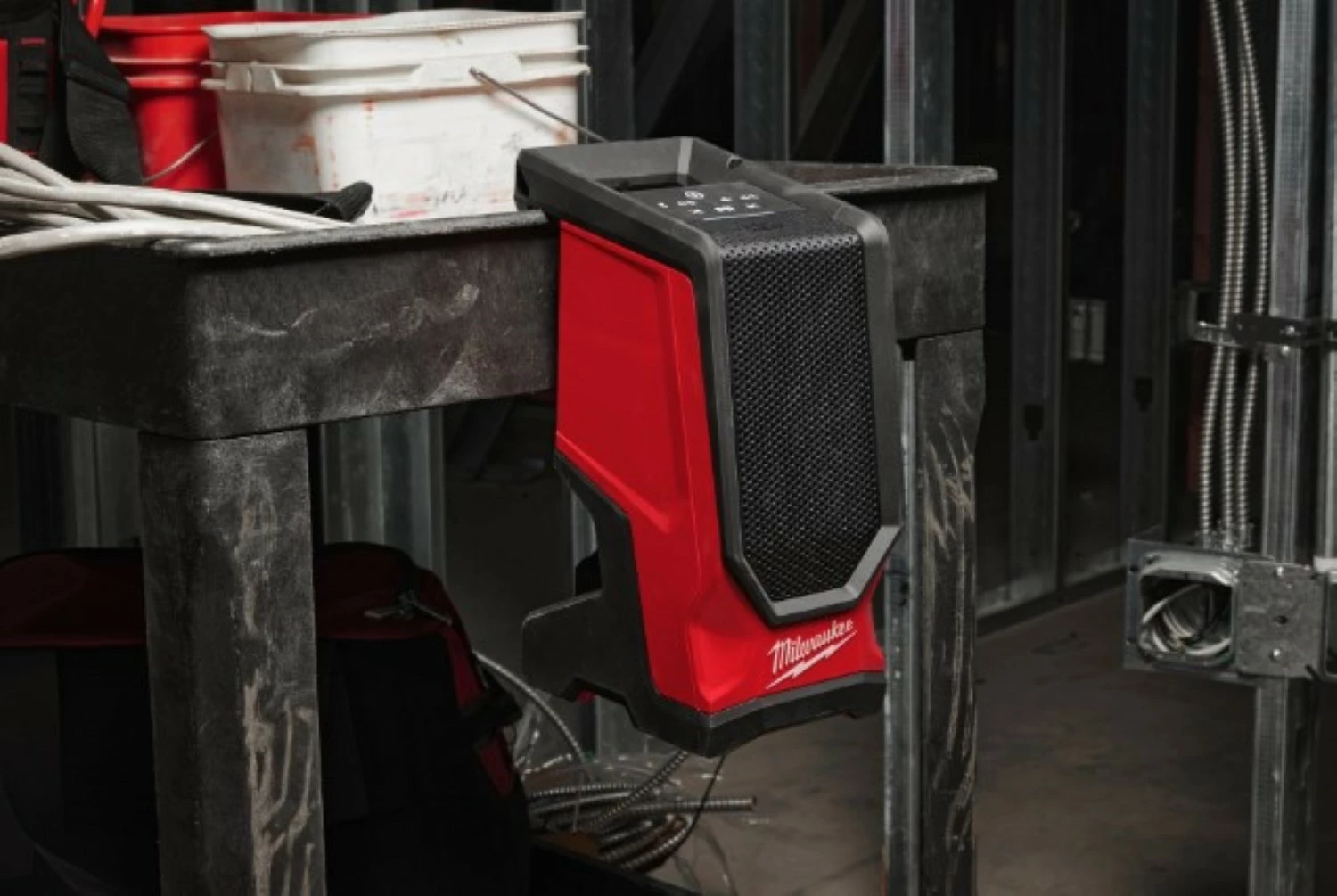 Milwaukee M18 SPEJSG2-0 18V Li-ion cordless bluetooth speaker jobsite-image