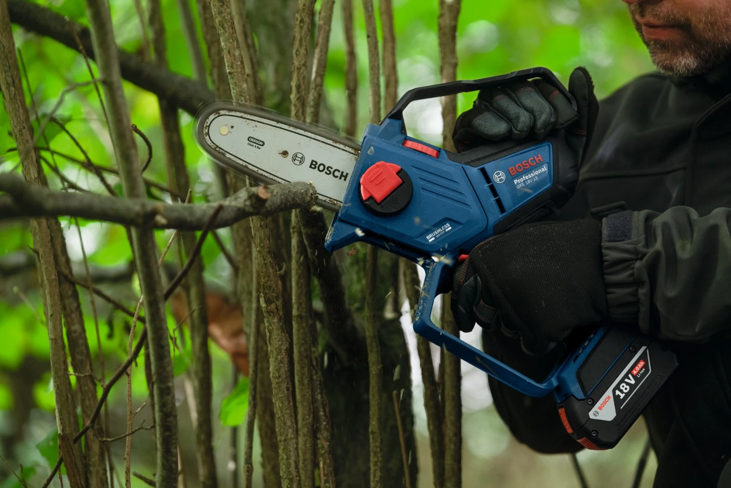 Bosch GKE 18V-15 18V accu Accu kettingzaag body-image