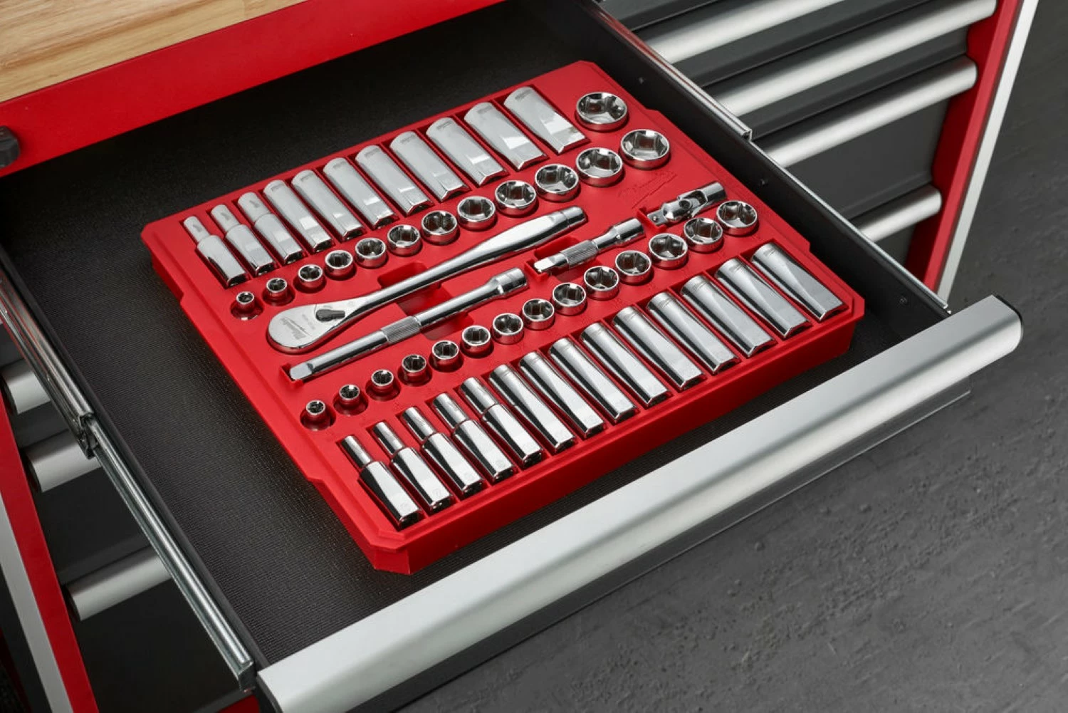 Milwaukee 4932464946 56-pcs boulonsset - métrique - 3/8"-image