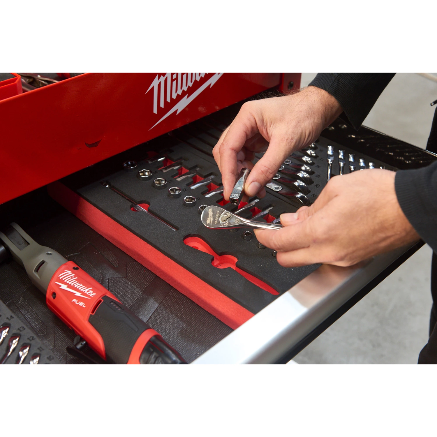 Milwaukee 4932478856 TOOLGUARD™ Servante d'atelier - 40˝ / 102 cm-image