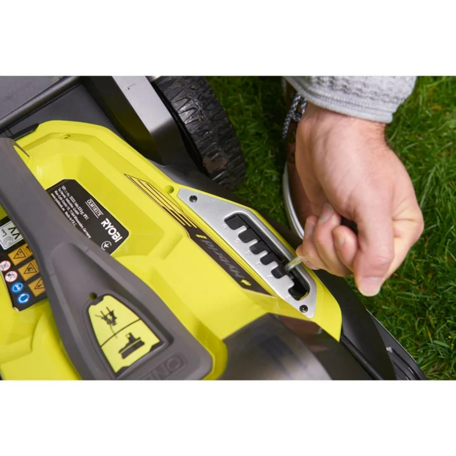 Ryobi RY18LMH37A-250 Kit tondeuse à gazon à batterie Li-Ion 18V (2x 5.0Ah) - 37cm-image