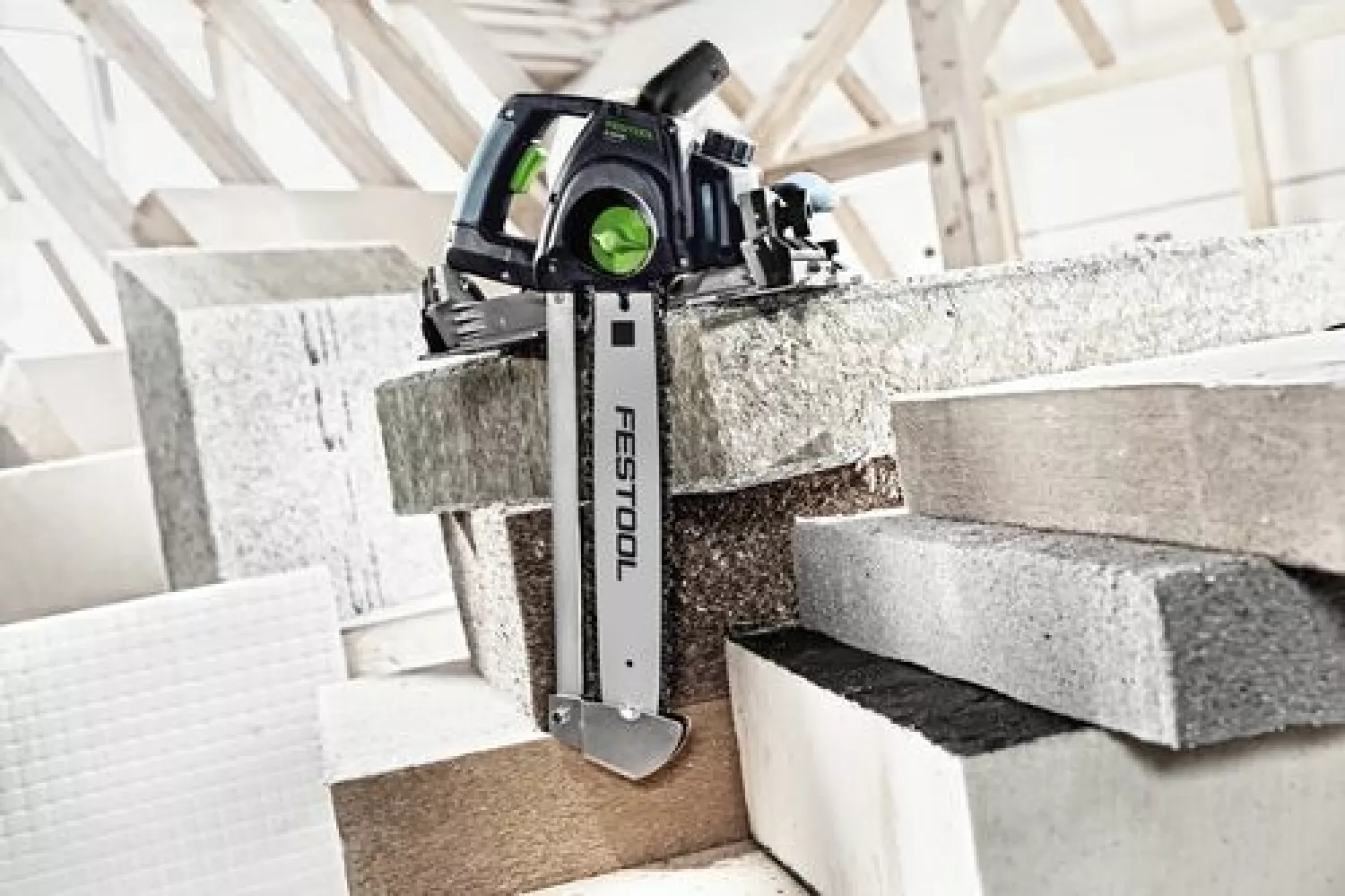 Festool IS 330 EB-FS Zwaardzaag incl. geleiderail - 1600W - 330mm-image