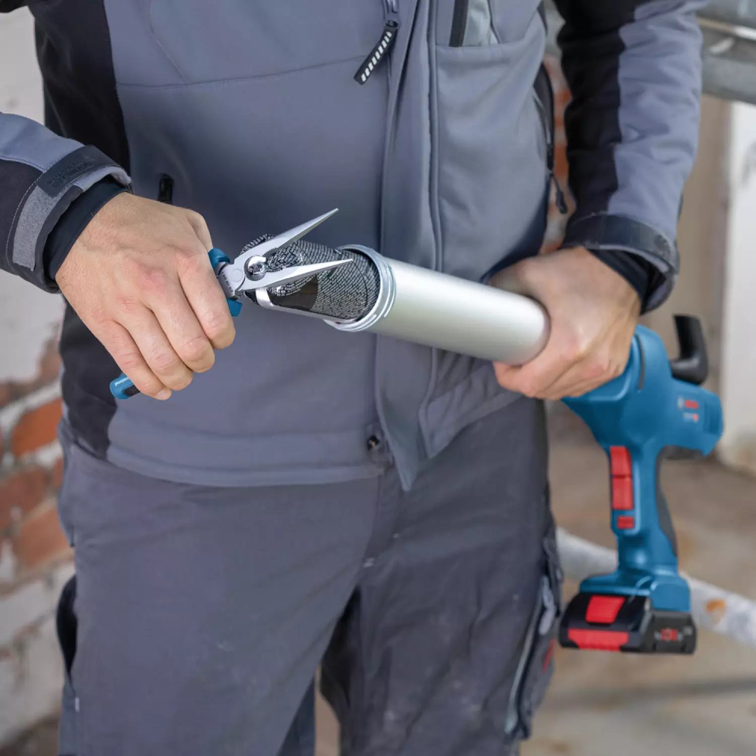 Bosch GCG 18V-600 - Pistolet à mastic sans fil Li-Ion 18V (machine seule)-image
