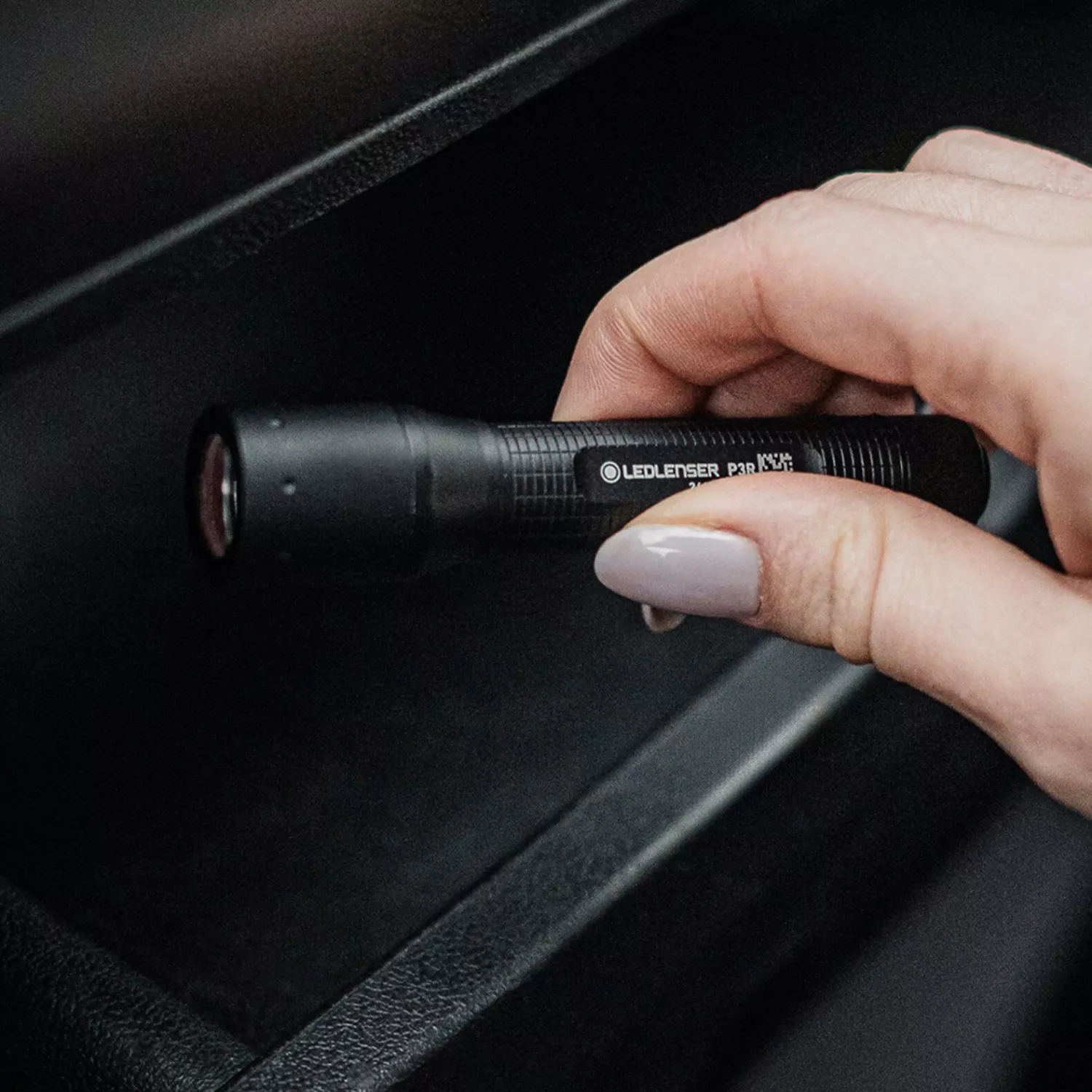 Ledlenser P3R Lampe torche LED - IP54 - 200Lm - Rechargeable-image