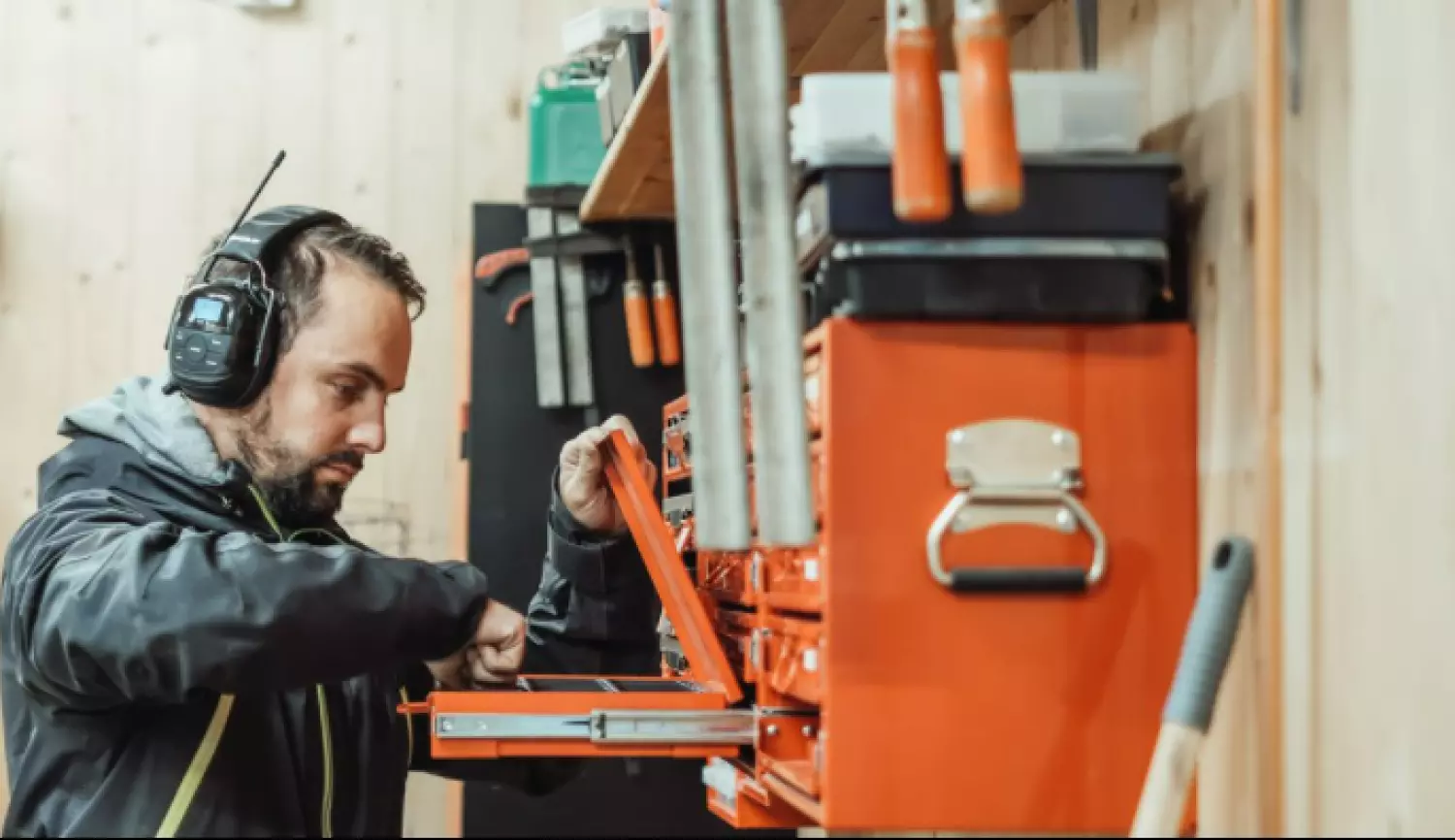 Wolf - GEN2 Casque anti-bruit Pro Bluetooth® avec radio (DAB+ et FM)-image