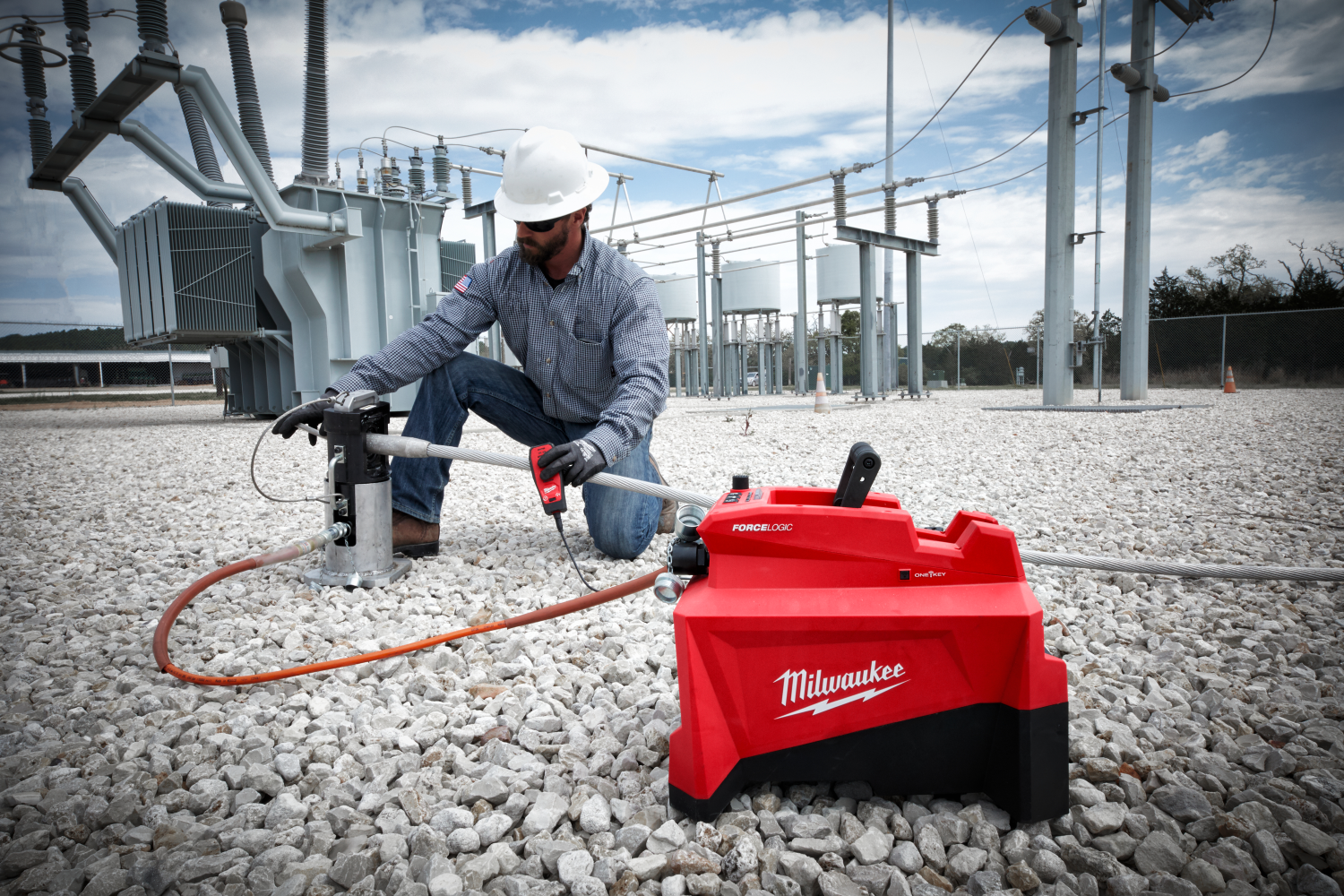 Milwaukee M18 HUP700-121 18V Li-ion batterie Pompe hydraulique ensemble (1x batterie 12.0Ah)-image