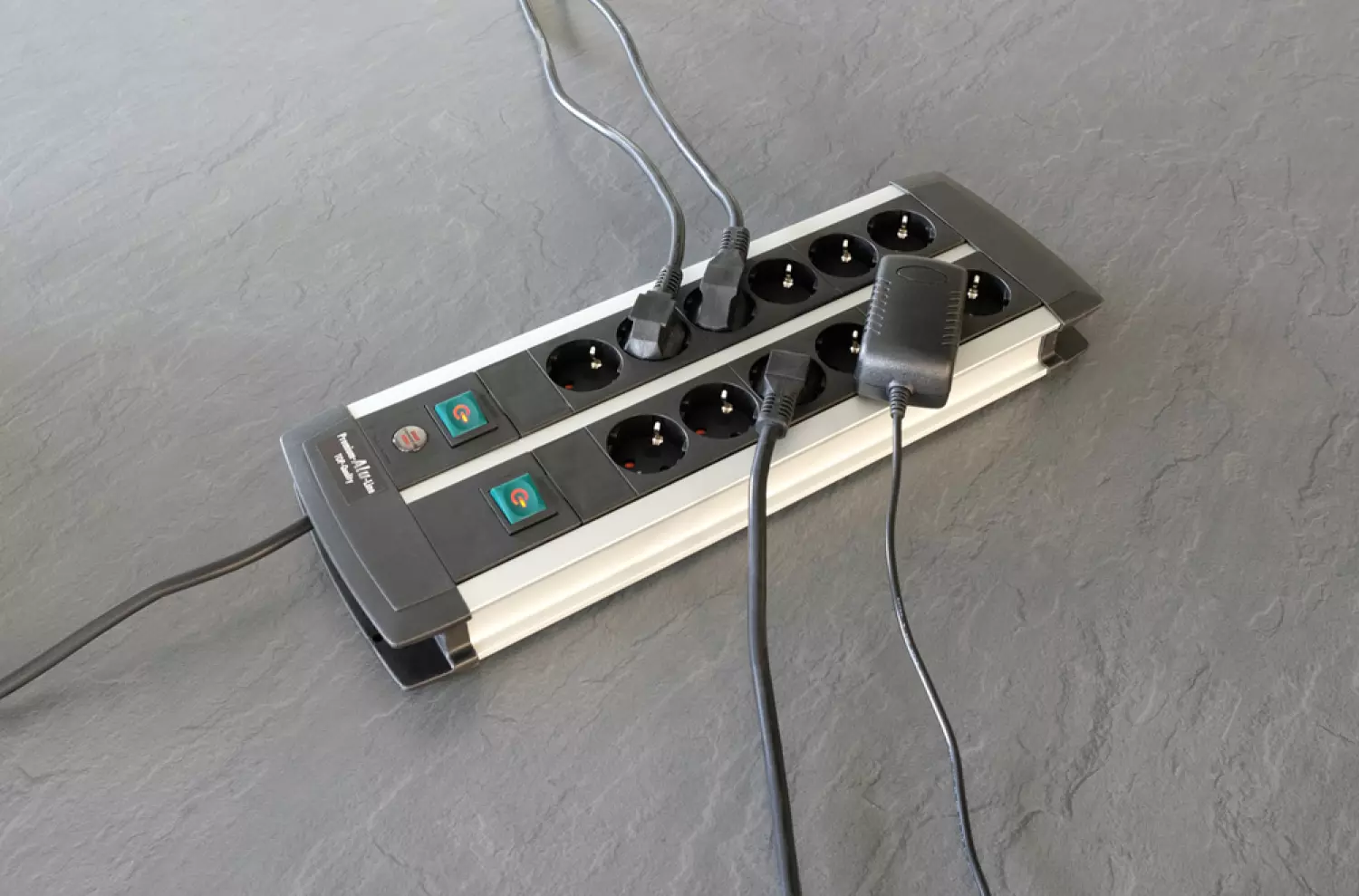 Brennenstuhl 1391000912 12 Voudige stekkerdoos - 1,5m x 33cm - Antraciet-image