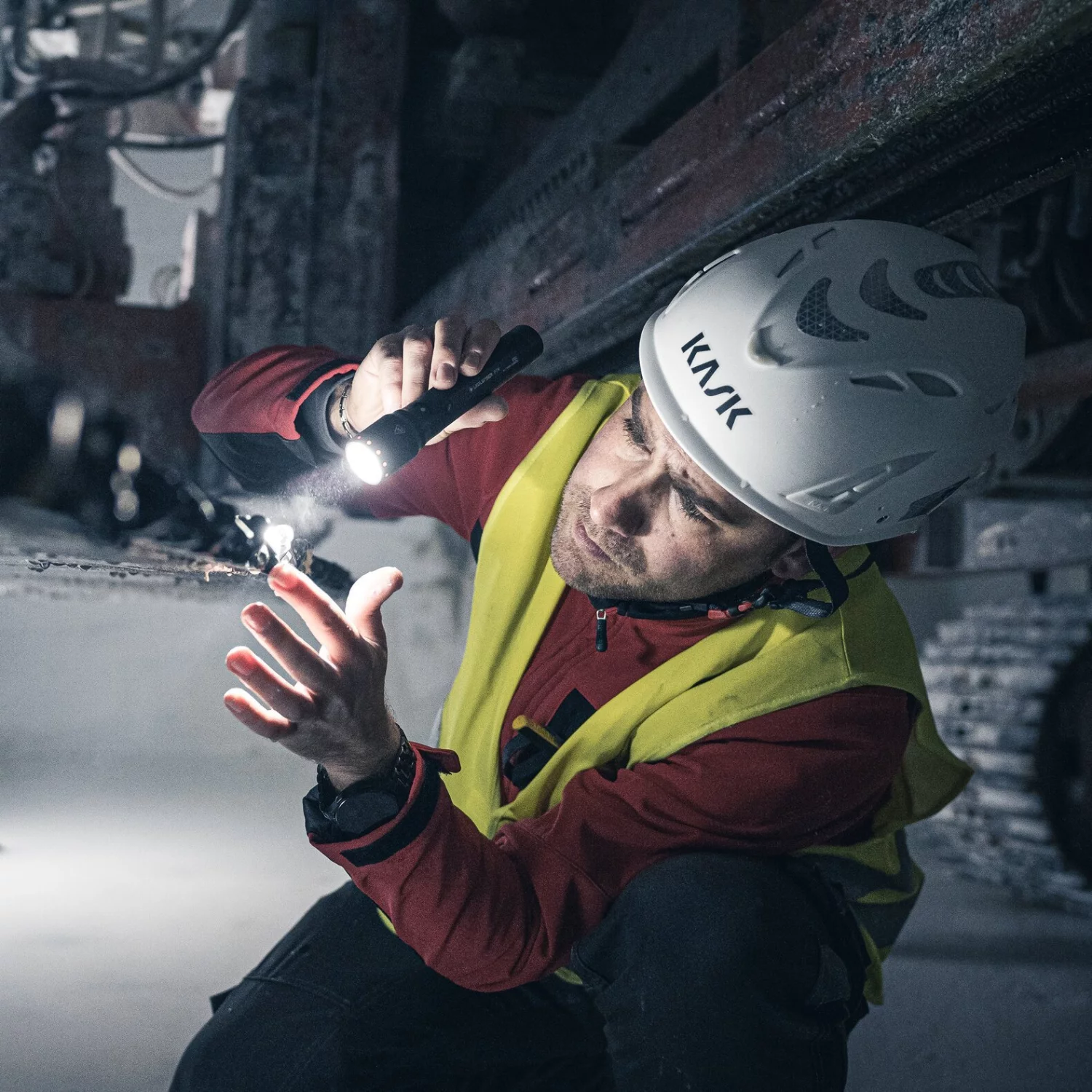 Ledlenser P7R Lampe torche LED - IP68 - 2000Lm - Rechargeable-image