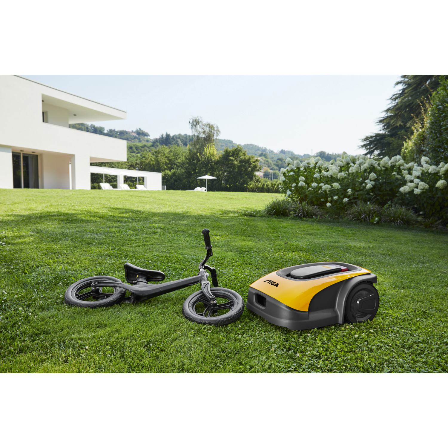 Stiga 2R3102018/ST2 Tondeuse robot G-1200 - 1200m² - 18cm-image