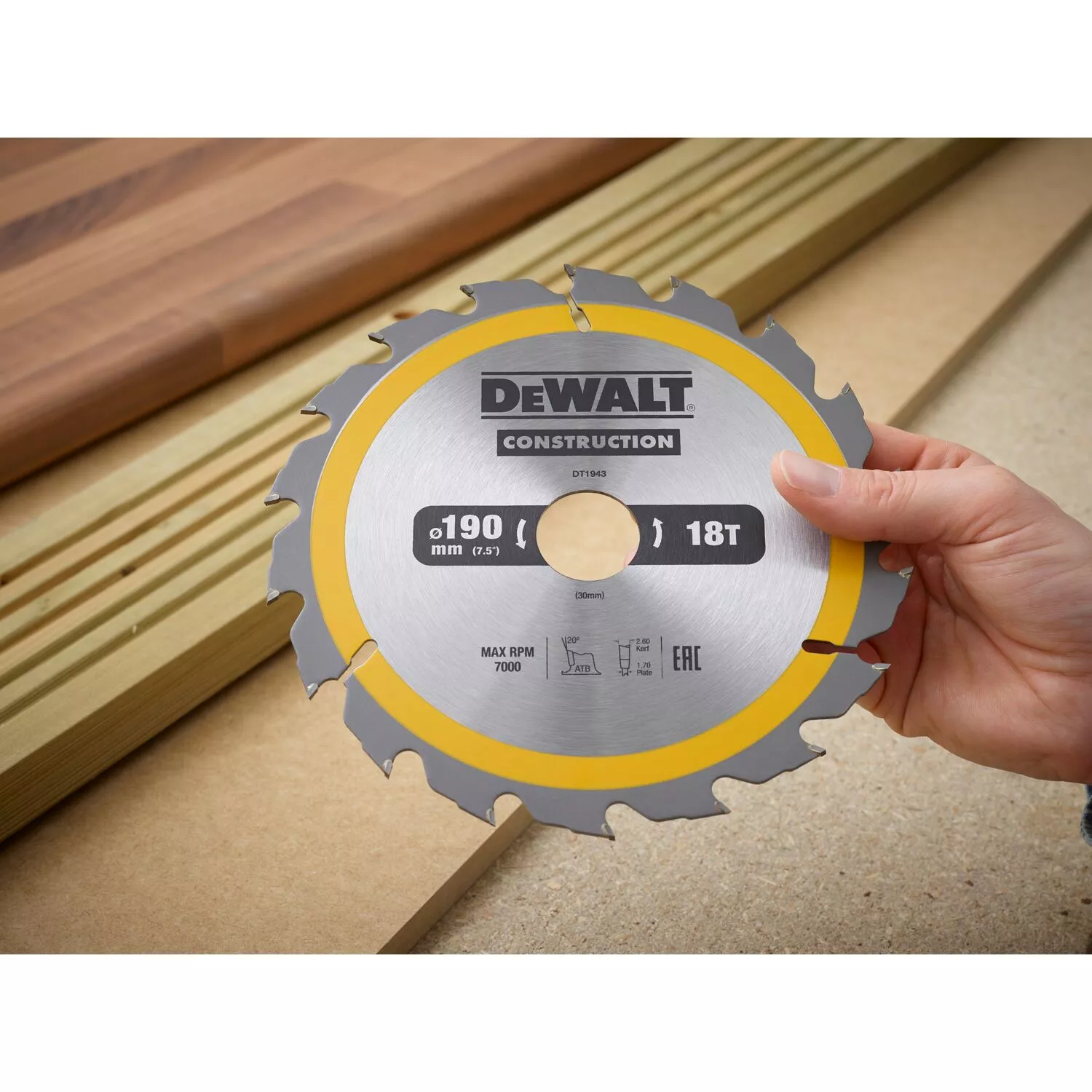DeWALT DT1943 Cirkelzaagblad - 190 x 30 x 18T - Hout (met nagels)-image