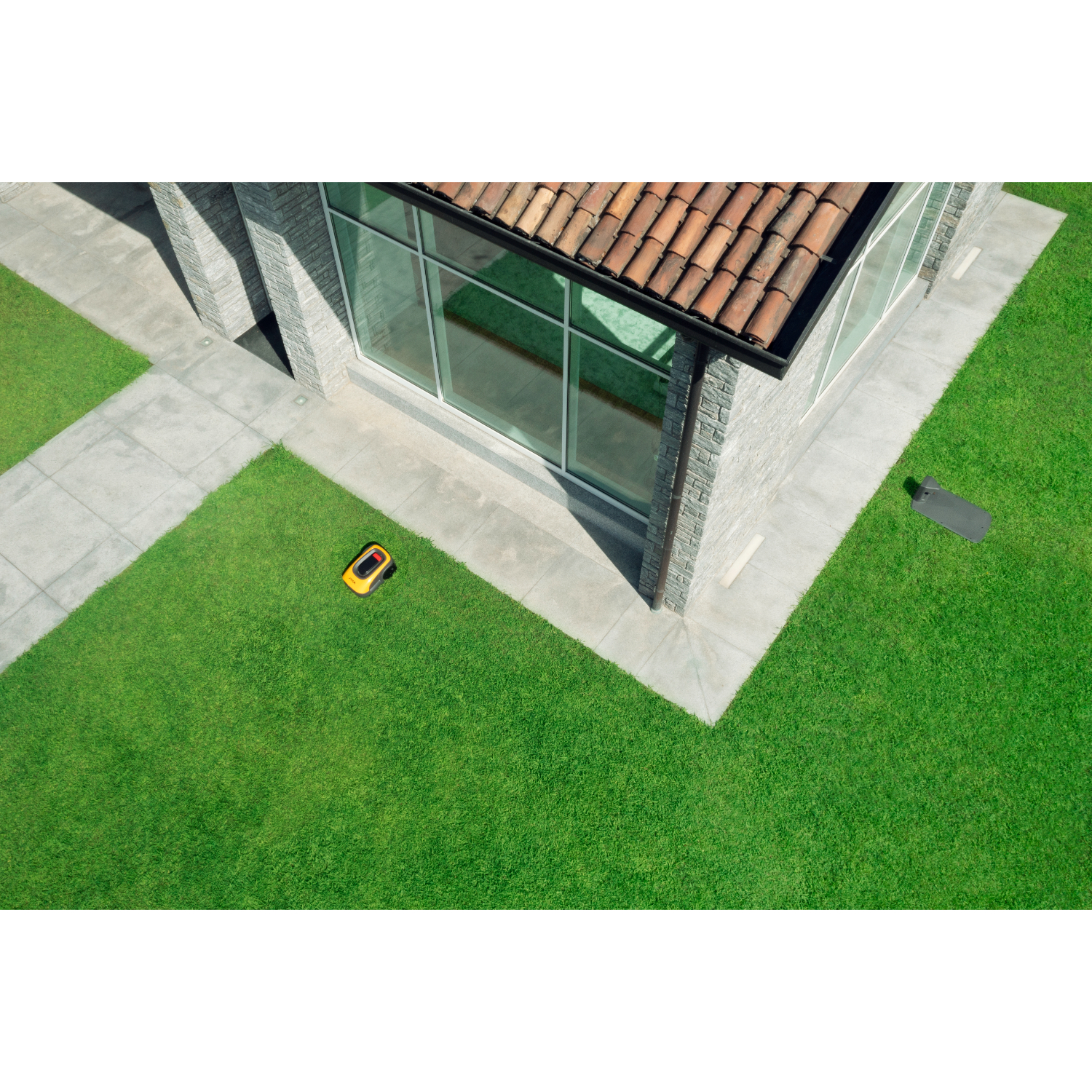 Stiga A 1000 Robotmaaier met garage - 1000m² - 18cm-image