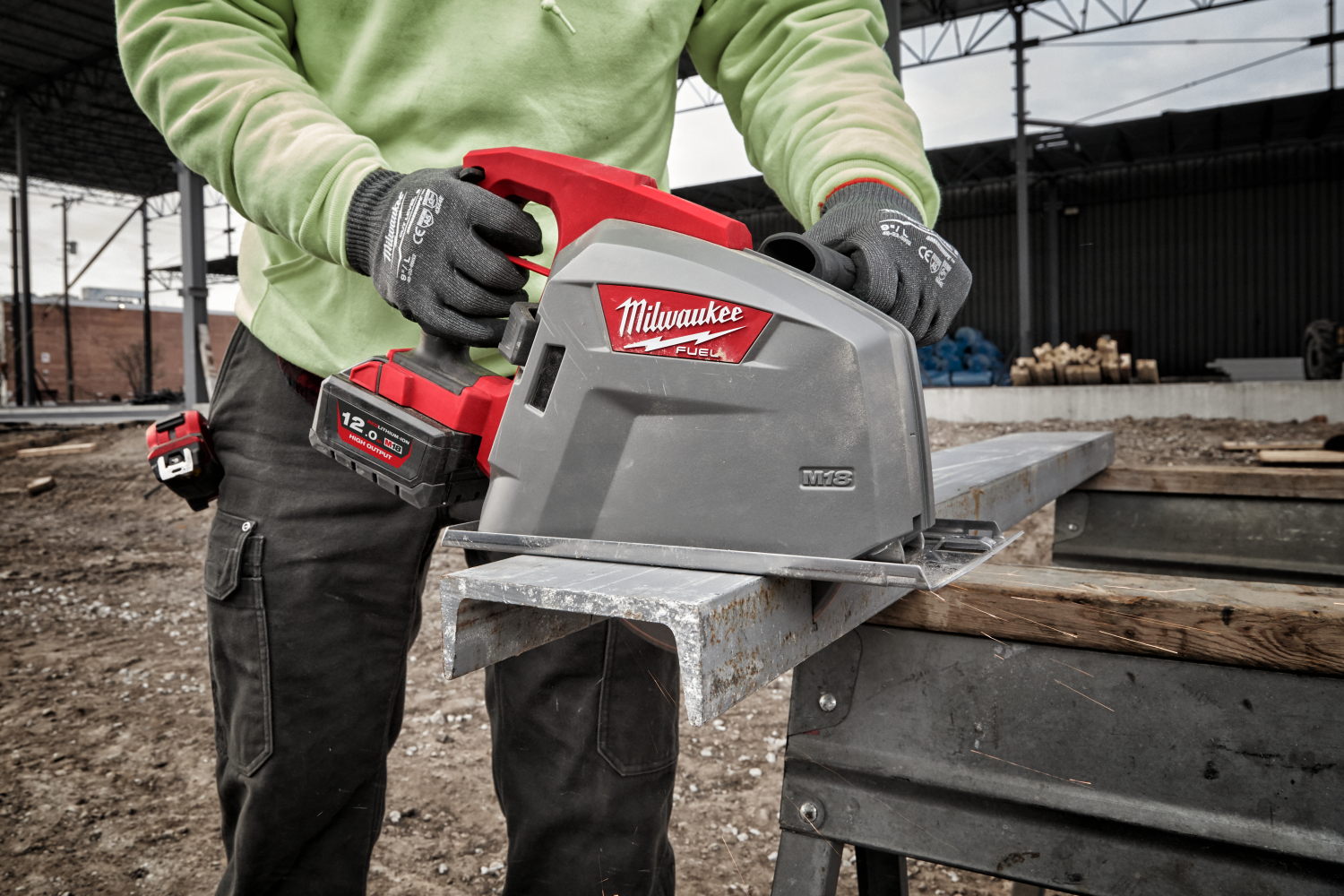 Milwaukee M18 FMCS66-802C 18V Li-ion accu cirkelzaagmachine set (2x 8.0Ah accu) in koffer - 203mm-image