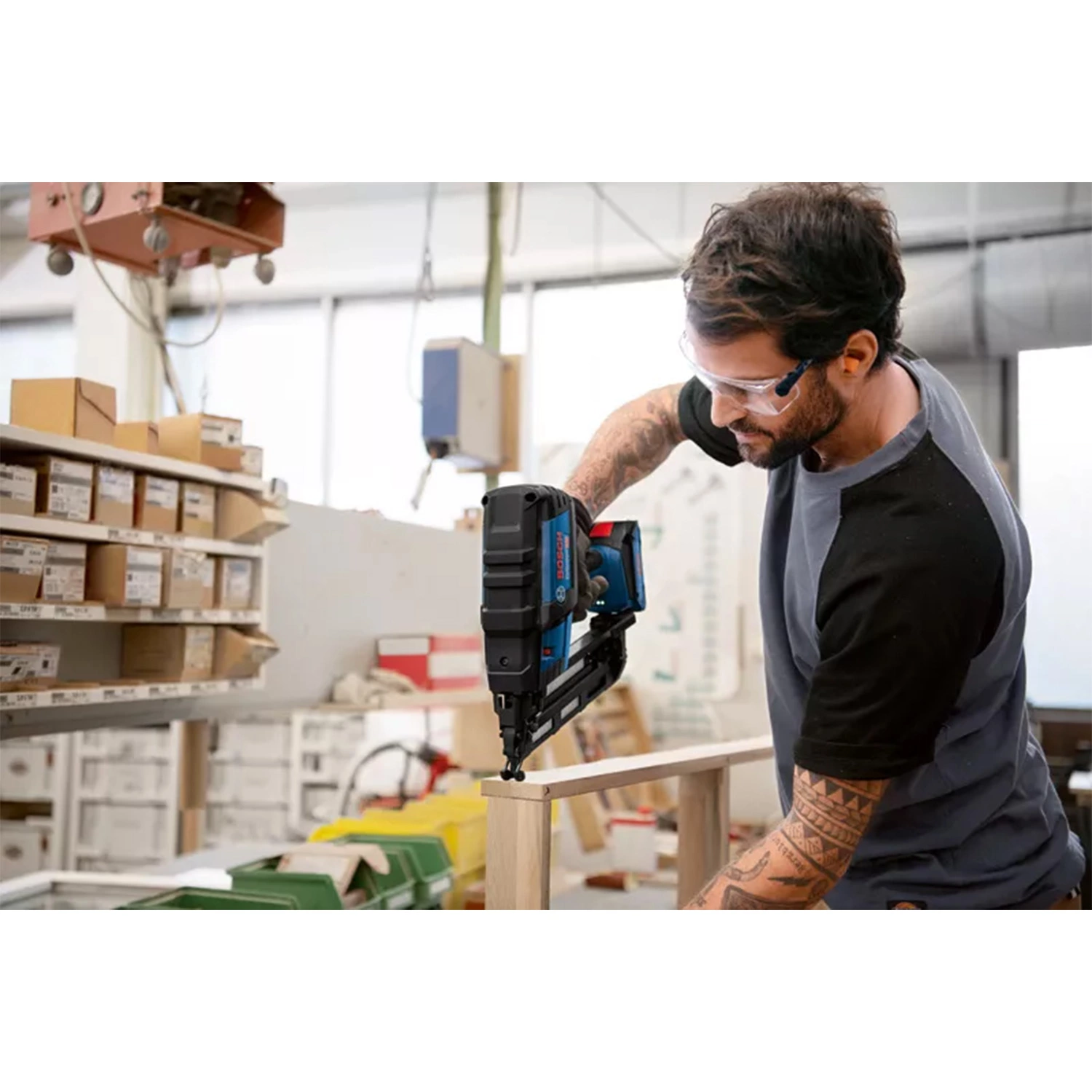 Bosch GNH 18V-64 18V Li-ion Accu tacker body-image