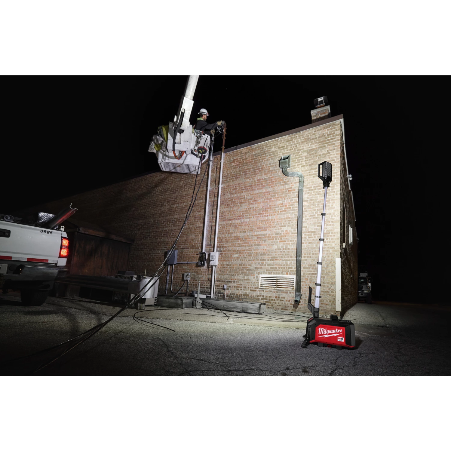 Milwaukee MXF TLIC-0 MX Fuel accu compacte torenlamp body - 15000Lm-image