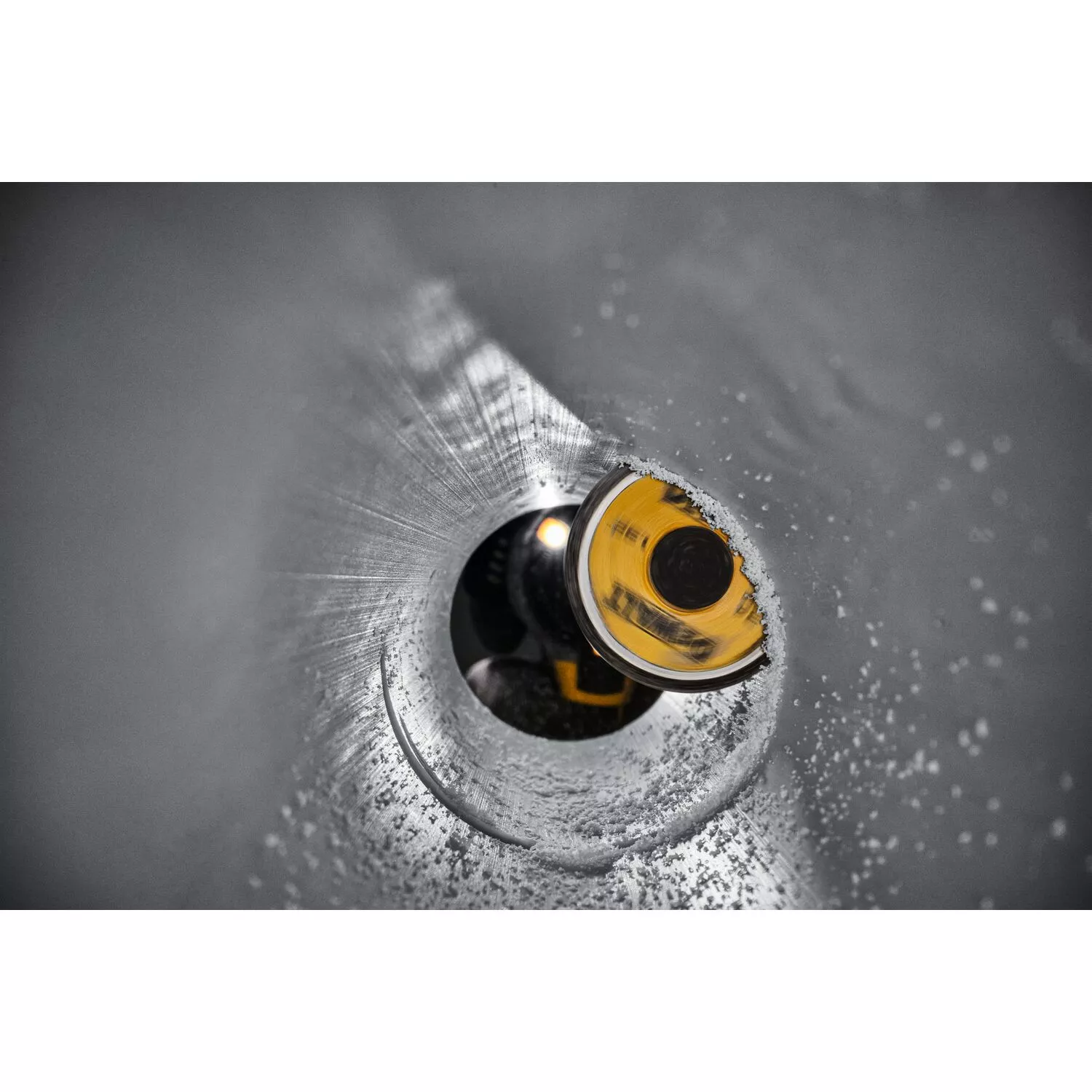 DeWALT DT20563 IMPACT CONNECT Accessoire Coupe-tube PVC interne 32 mm pour visseuse à percussion-image