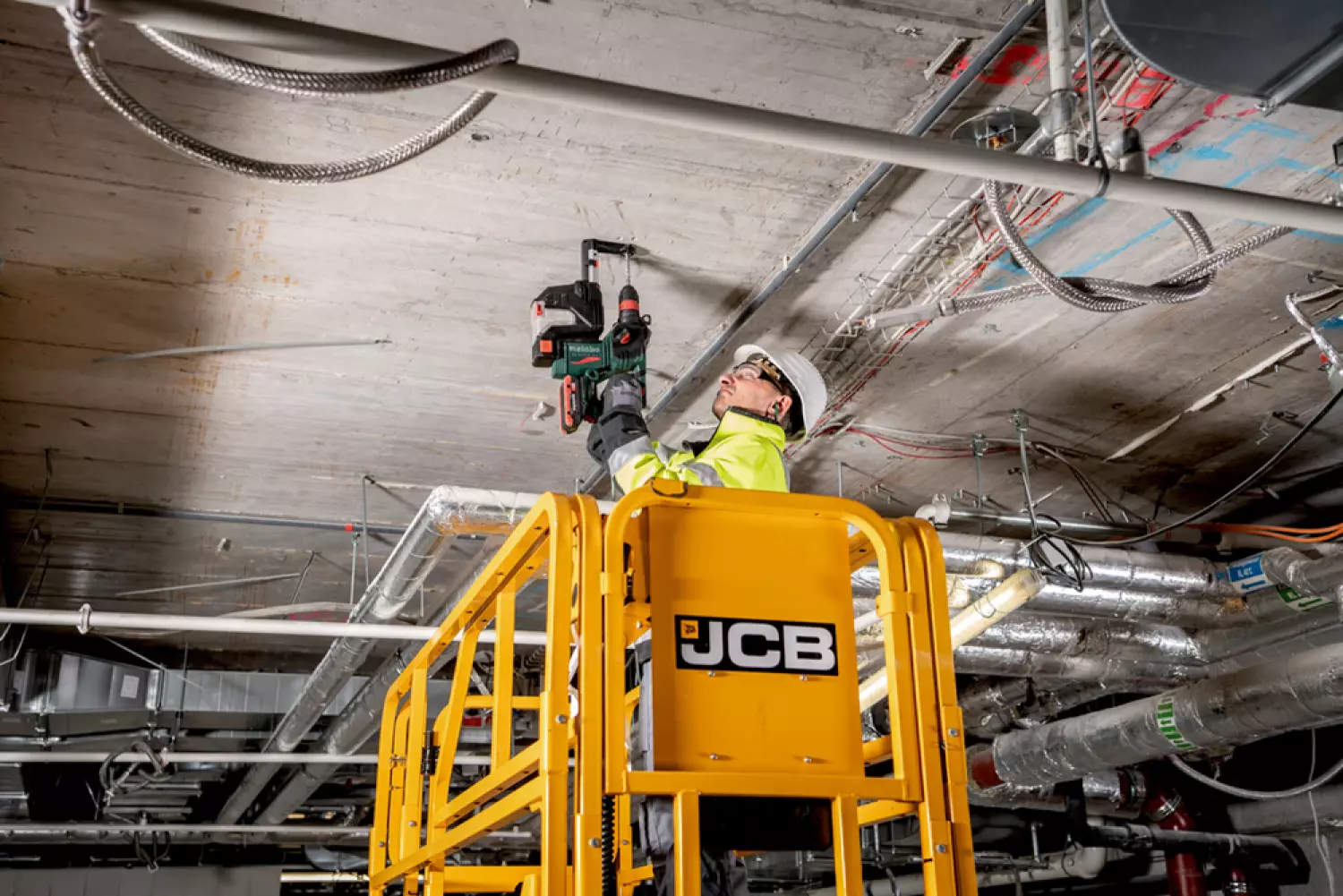 Metabo KH 18 LTX BL 24 Q 18V Li-ion Accu combihamer body in metaBOX-image