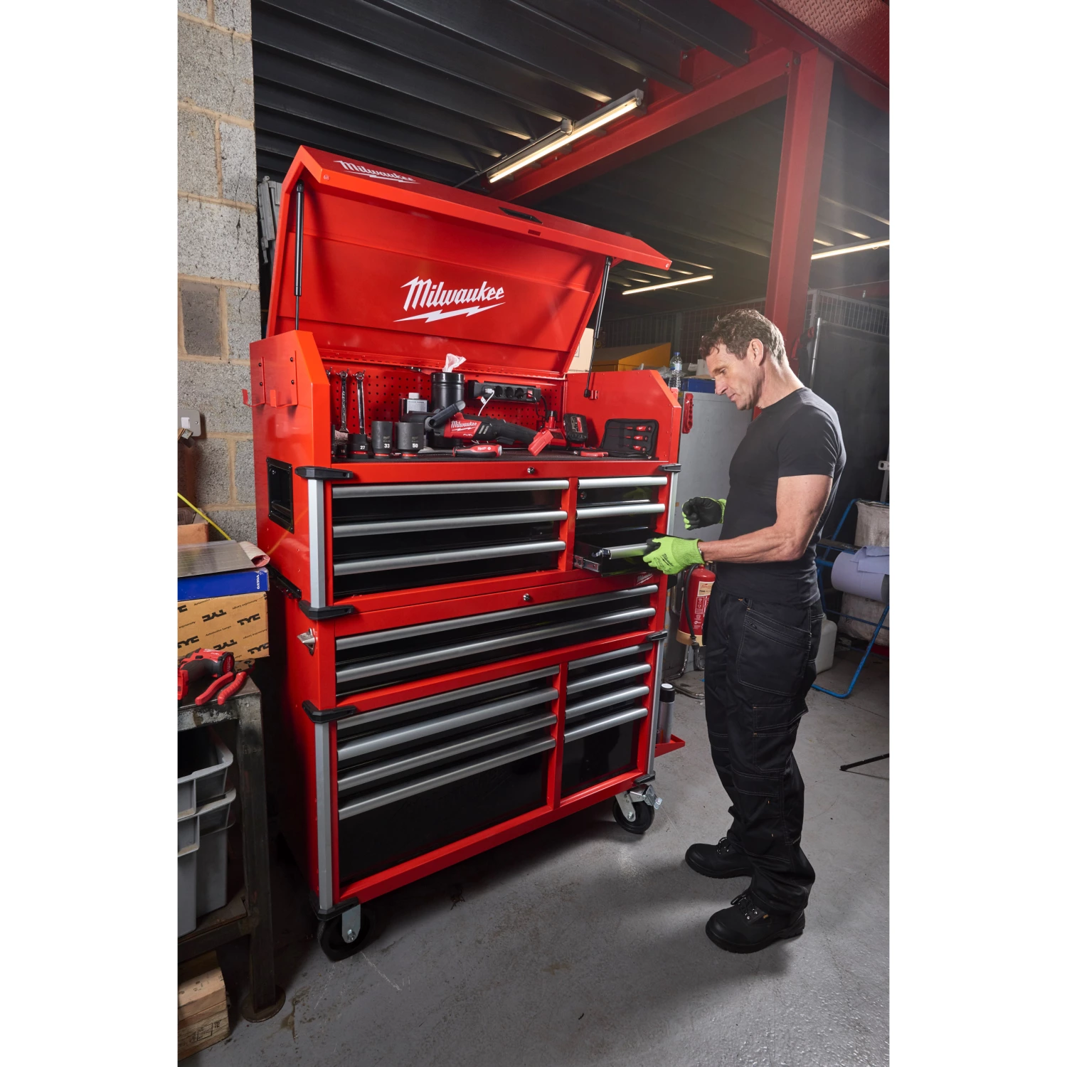 Milwaukee 4932478852 Stalen gereedschapswagen met 10 lades - 46˝ / 117 cm-image