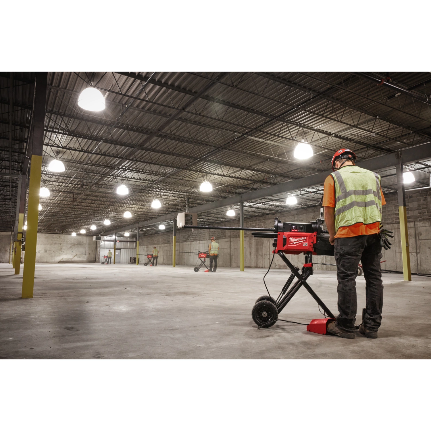 Milwaukee MXF PTR2-0 MX Fuel machine à fileter sans fil corps-image