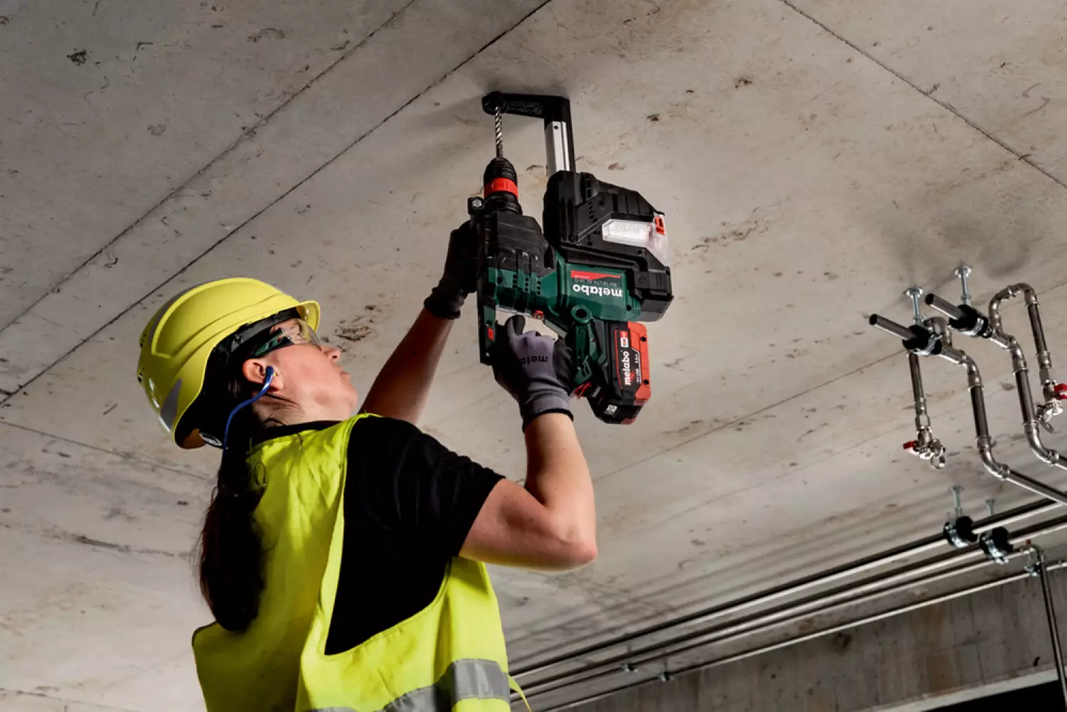 Metabo KH 18 LTX BL 28 Q Set ISA 18V Li-ion Accu combihamer body in metaBOX-image