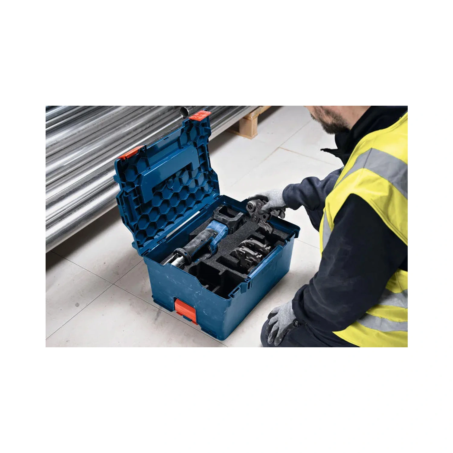 Bosch GPT 18V-19 3x SV acc - Accupersmachine - in L-Boxx - Body