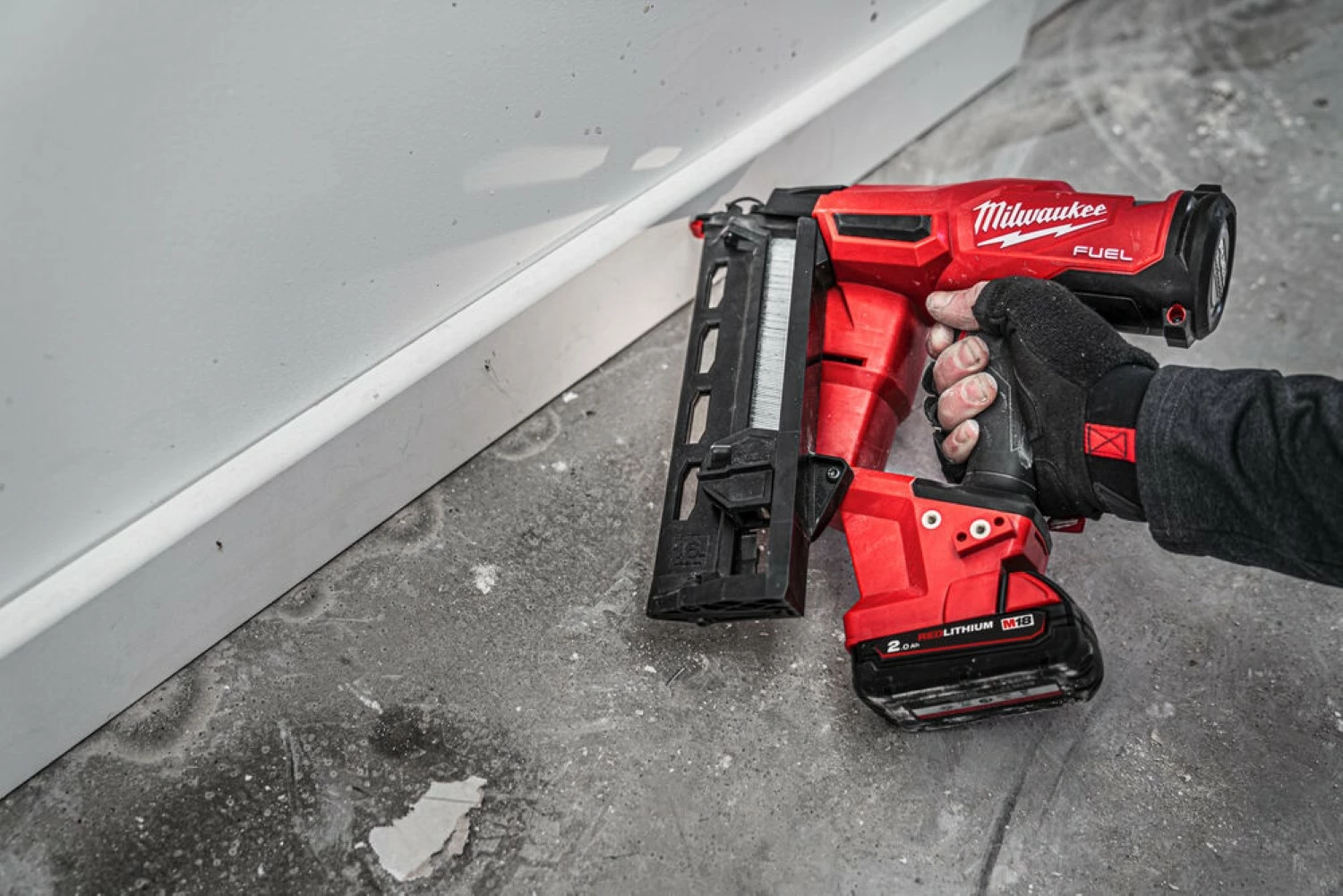 Milwaukee M18 FN16GA-202X Cloueuse sans fil - 18V Li-ion - 2 batteries 2,0 Ah - HD Box-image