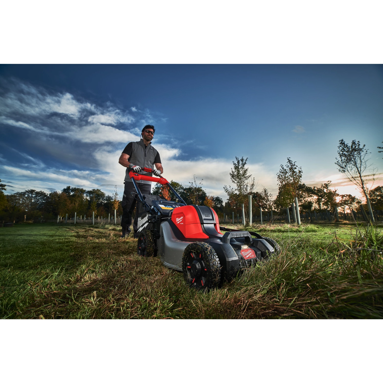 Milwaukee M18 F2LM46-0 grasmaaier (2x18v) - 46cm-image