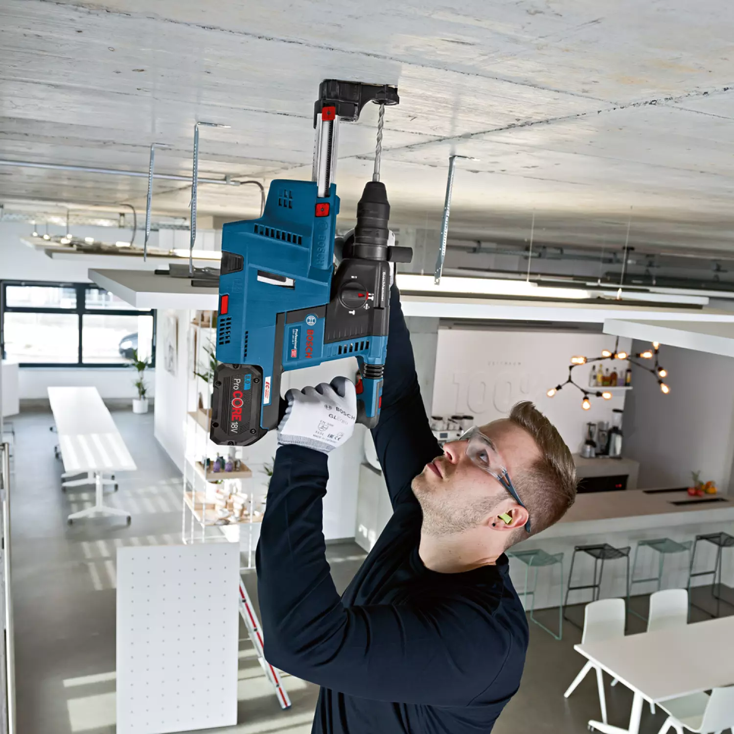 Bosch GBH 18V-26 F 18V Li-Ion accu SDS-plus combihamer set (2x 5.5Ah accu) incl. GDE 18V-16 afzuigsysteem in L-Boxx - 2,6J - koolborstelloos-image