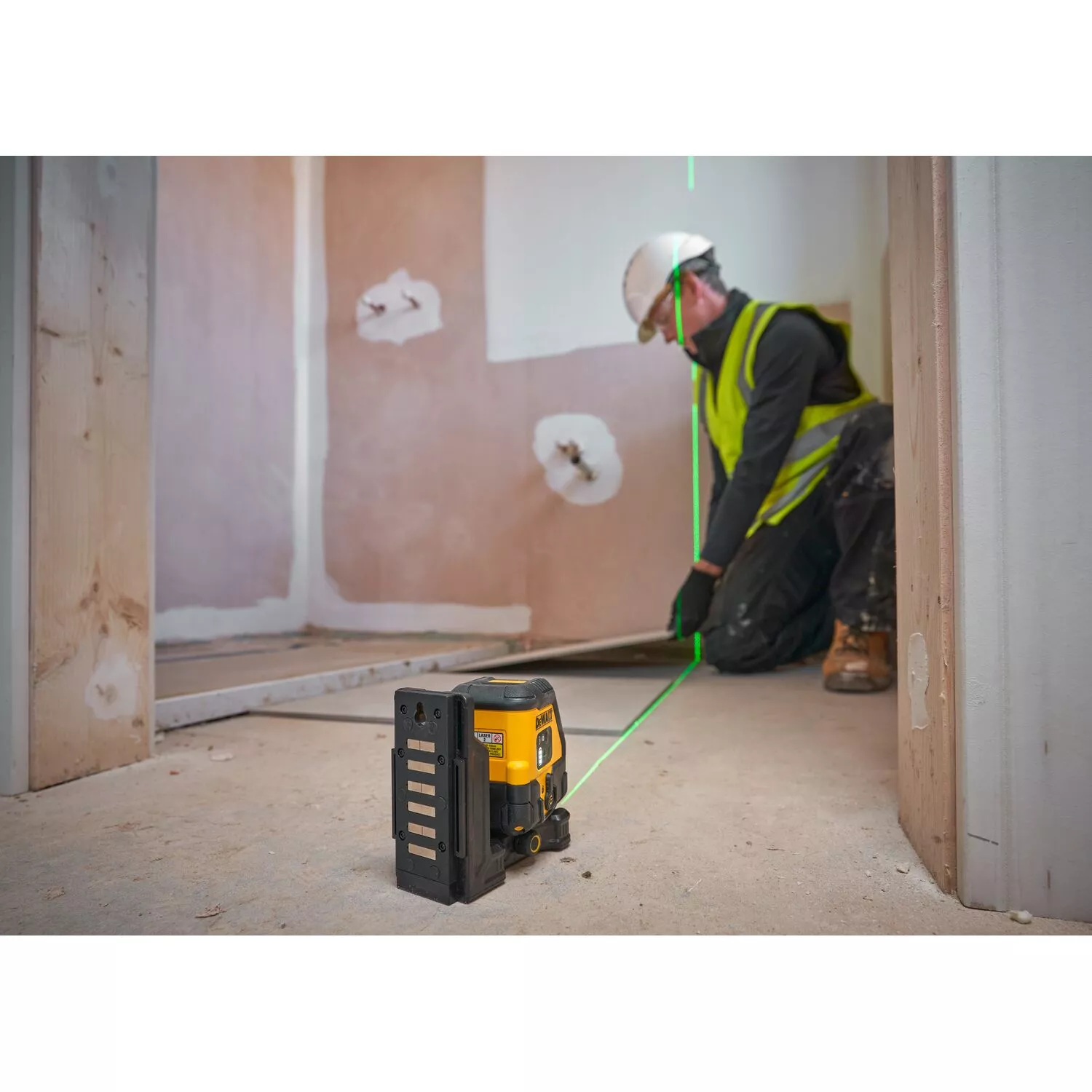 DeWALT DCLE14201GB Laser croisé dans un sac - vert - 2 lignes - 45 m - IP54-image