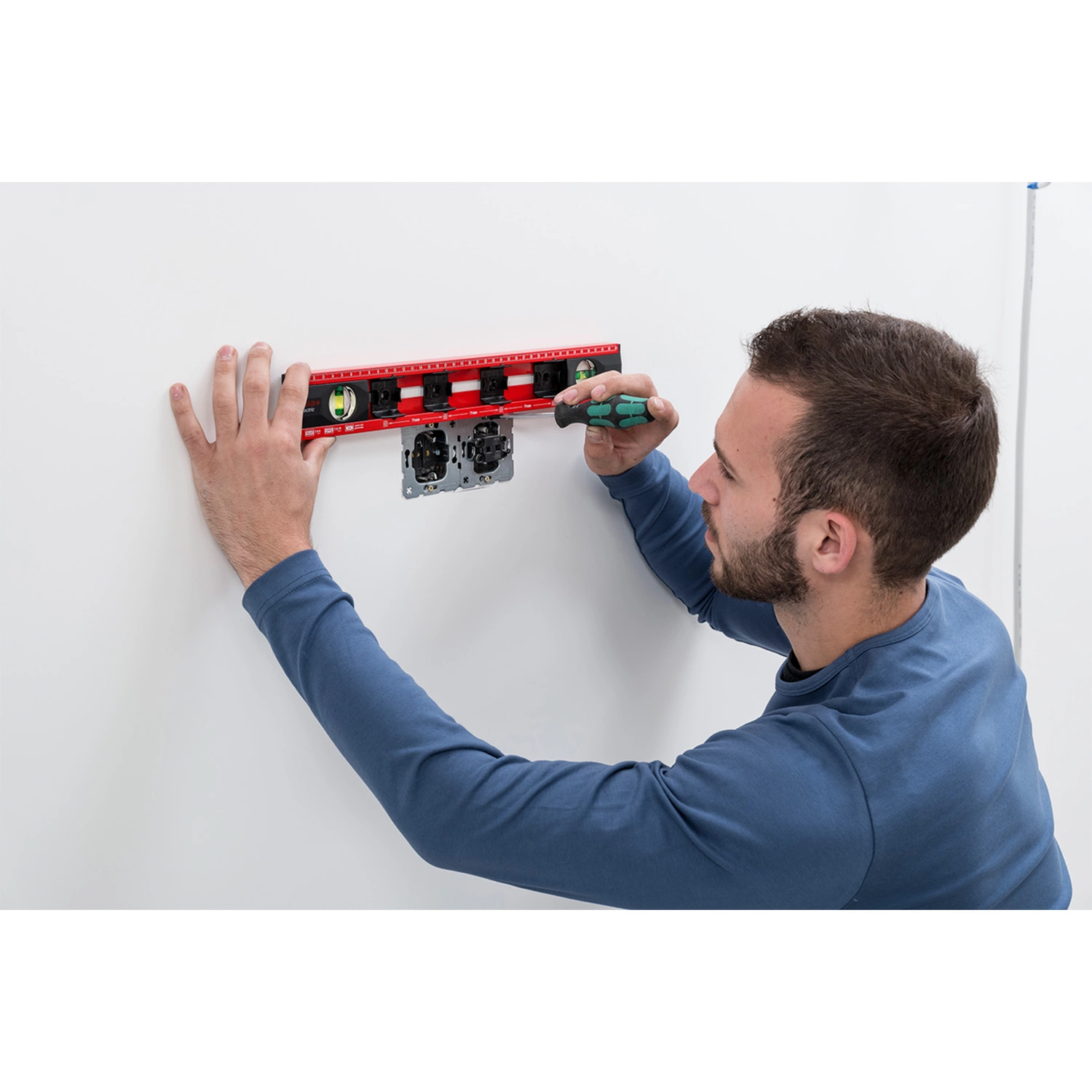 Sola Electric Niveau à bulle-image