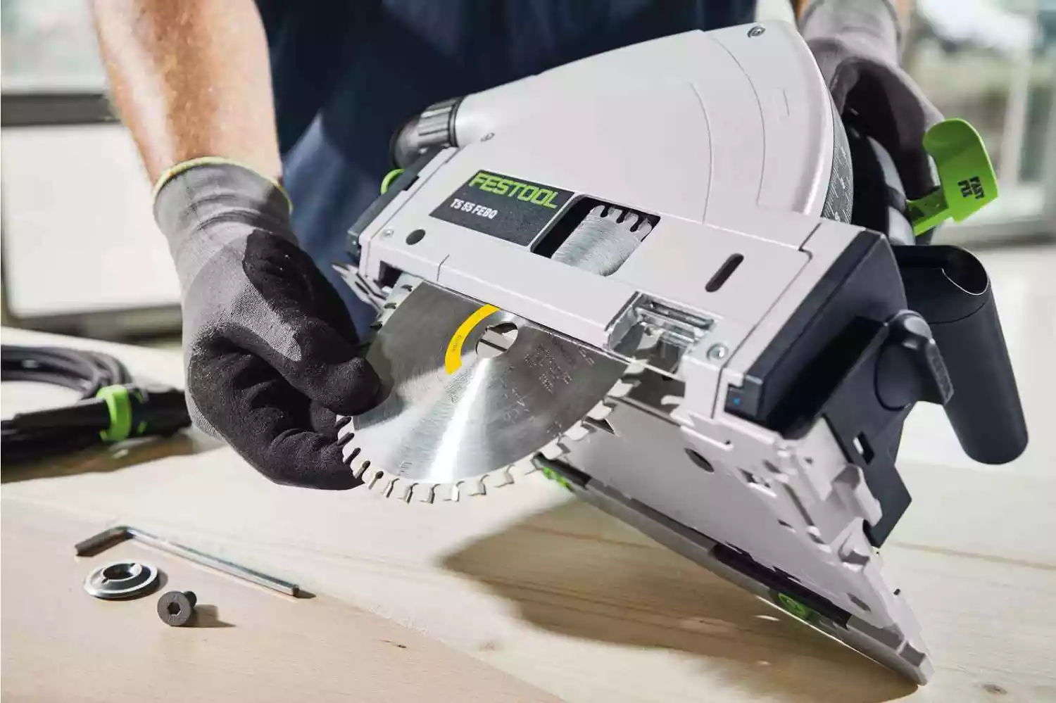 Festool TS 55 FEBQ-Plus-FS Invalcirkelzaagmachine incl. geleiderail in systainer - 1200W - 160mm-image