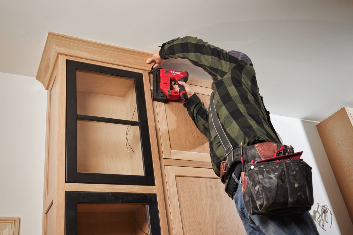 Milwaukee M12 FCN18GS-202X 12V Li-ion Cloueuse droite set (2x batterie 2,0Ah) en coffret HD - 18Ga-image