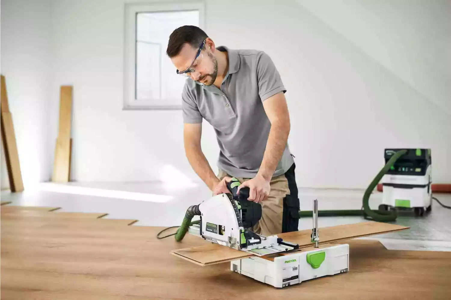 Festool TS 60 KEBQ-Plus-FS Invalcirkelzaag in Systainer - 1500W - 168 mm - met geleiderail-image