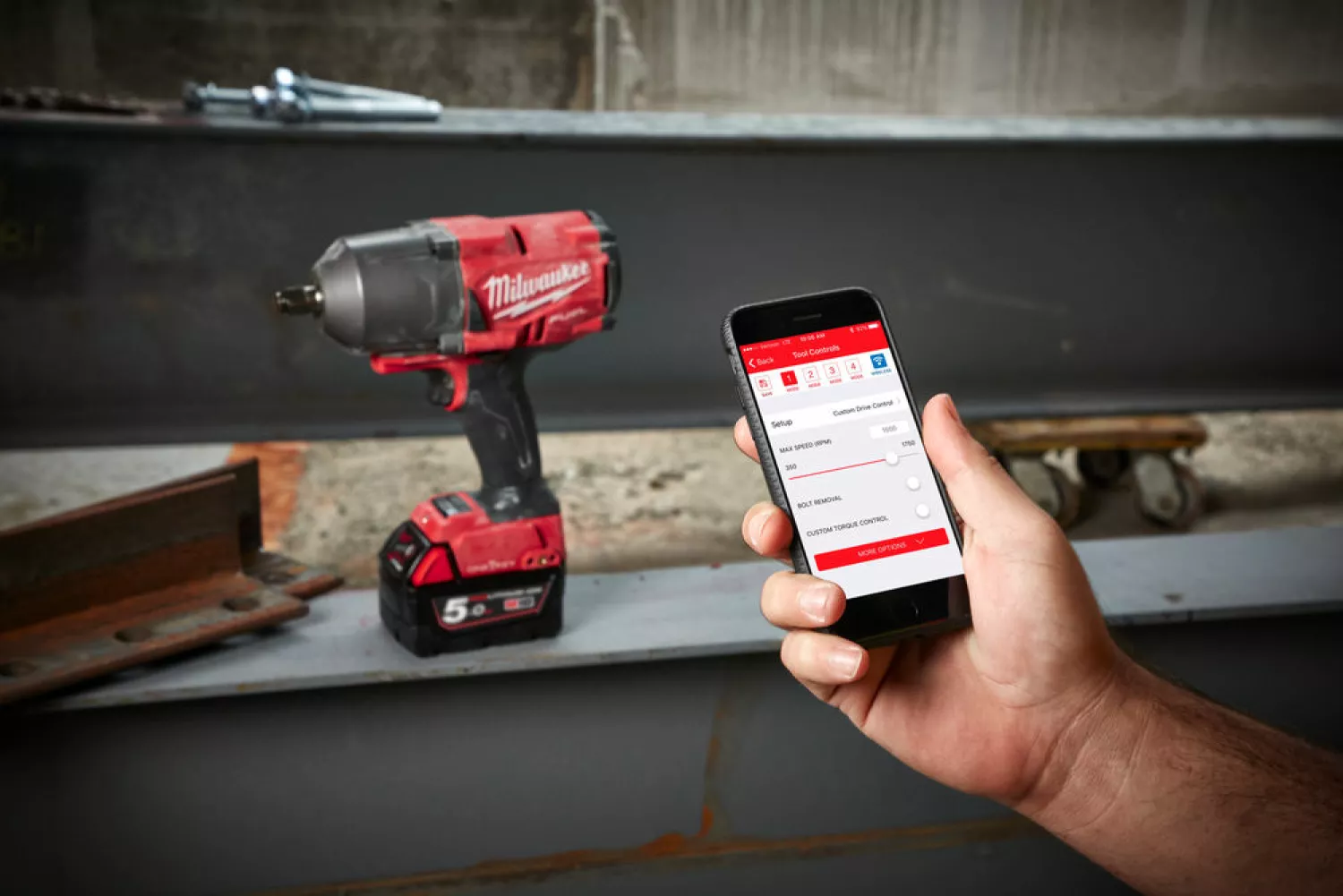 Milwaukee M18 ONEFHIWP12-502X - Set clé à choc Li-Ion 18V (2x batterie 5,0Ah) dans HD Box - 1017Nm - 1/2" - moteur brushless-image