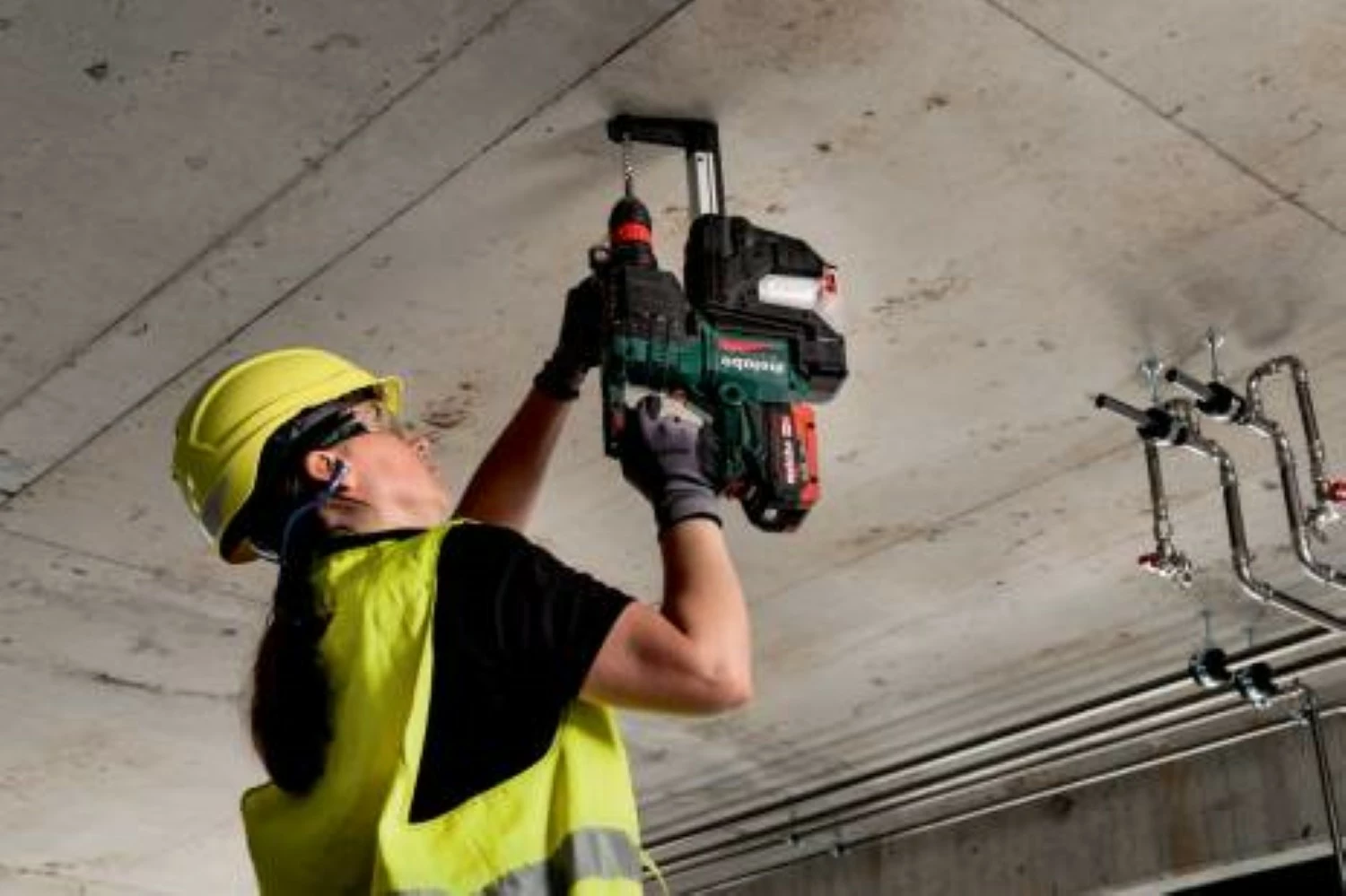 Metabo KH 18 LTX BL 28 Q Set ISA 18V Li-ion Accu combihamer set (2x 5.5Ah LiHD accu) in metaBOX-image