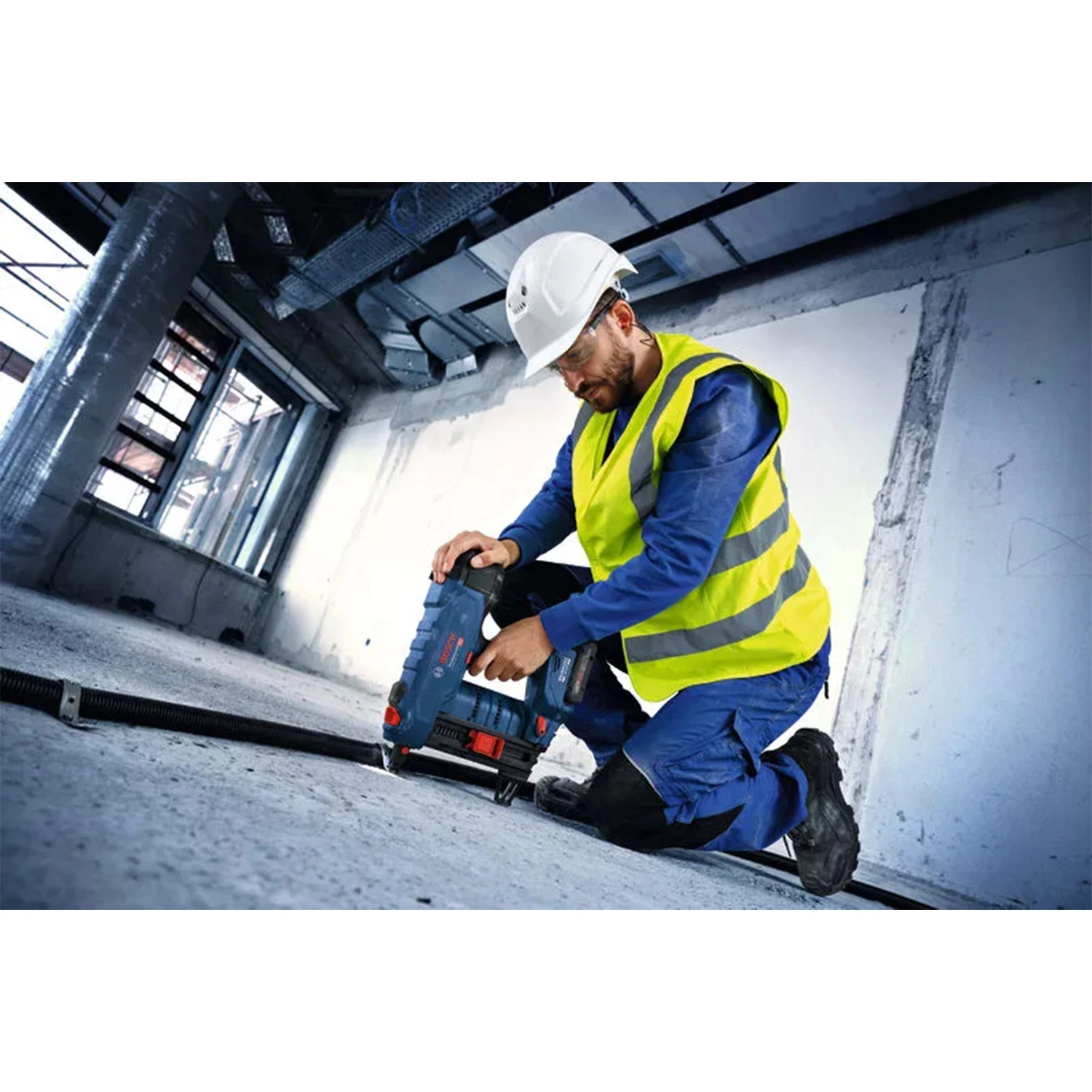 Bosch GNB 18V-40 18V marteau à buriner sans fil corps dans un coffret XL-image