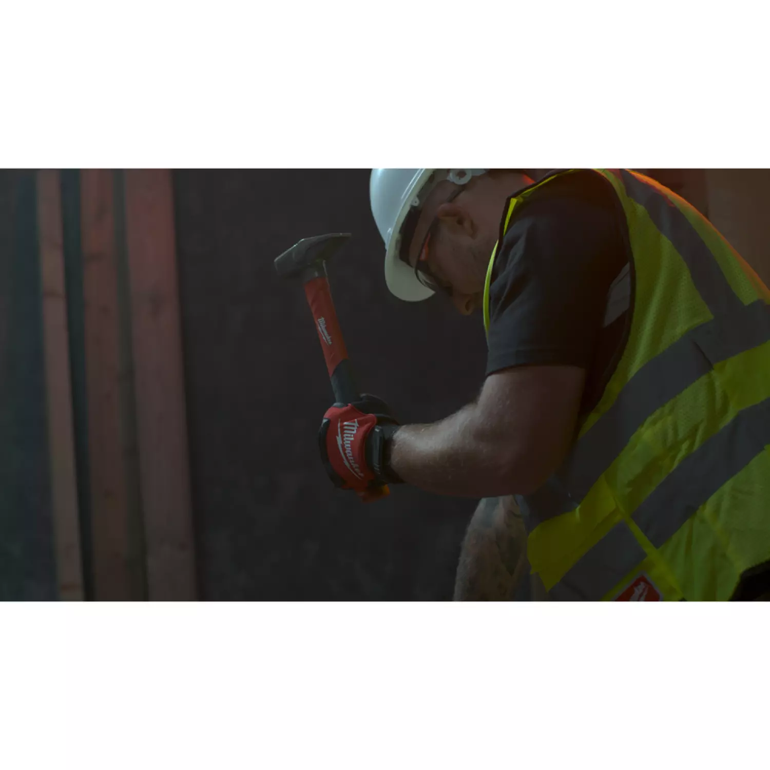 Milwaukee 4932478664 Bankhamer Fiberglas - 800g-image