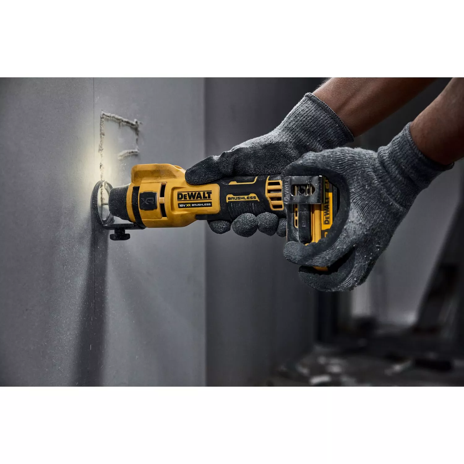 DeWALT DCE555N 18V Li-ion accu gipsfrees body-image